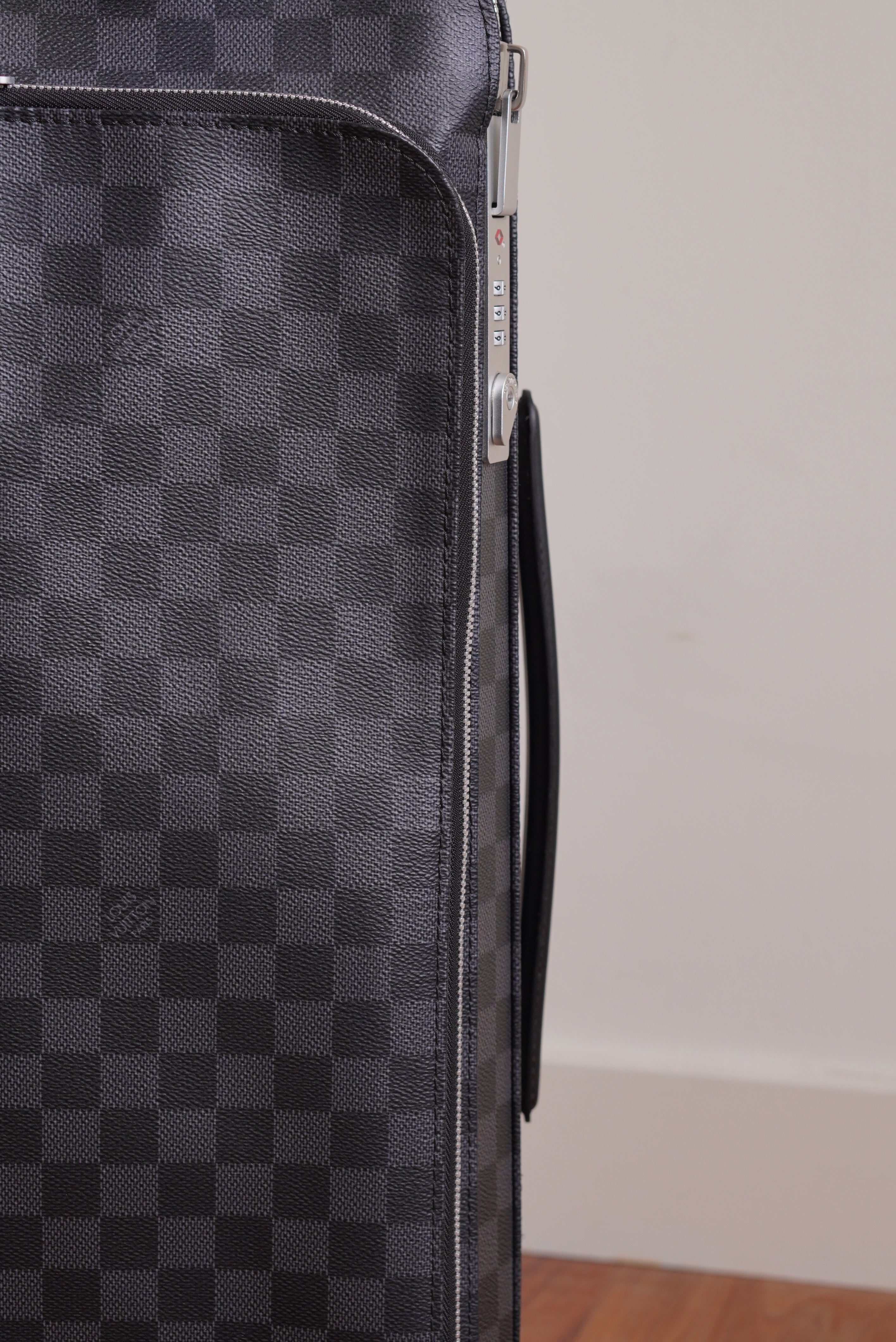 LOUIS VUITTON PEGASE TROLLEY CASE | DAMIER GRAPHITE CANVAS