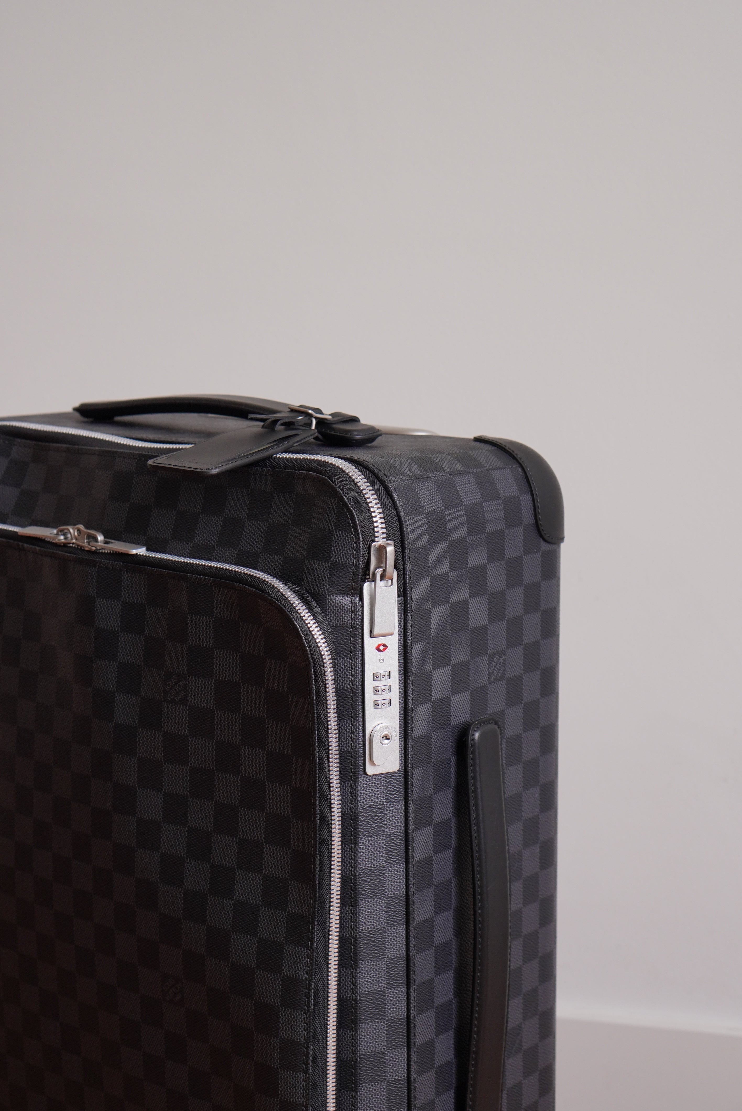 LOUIS VUITTON PEGASE TROLLEY CASE | DAMIER GRAPHITE CANVAS