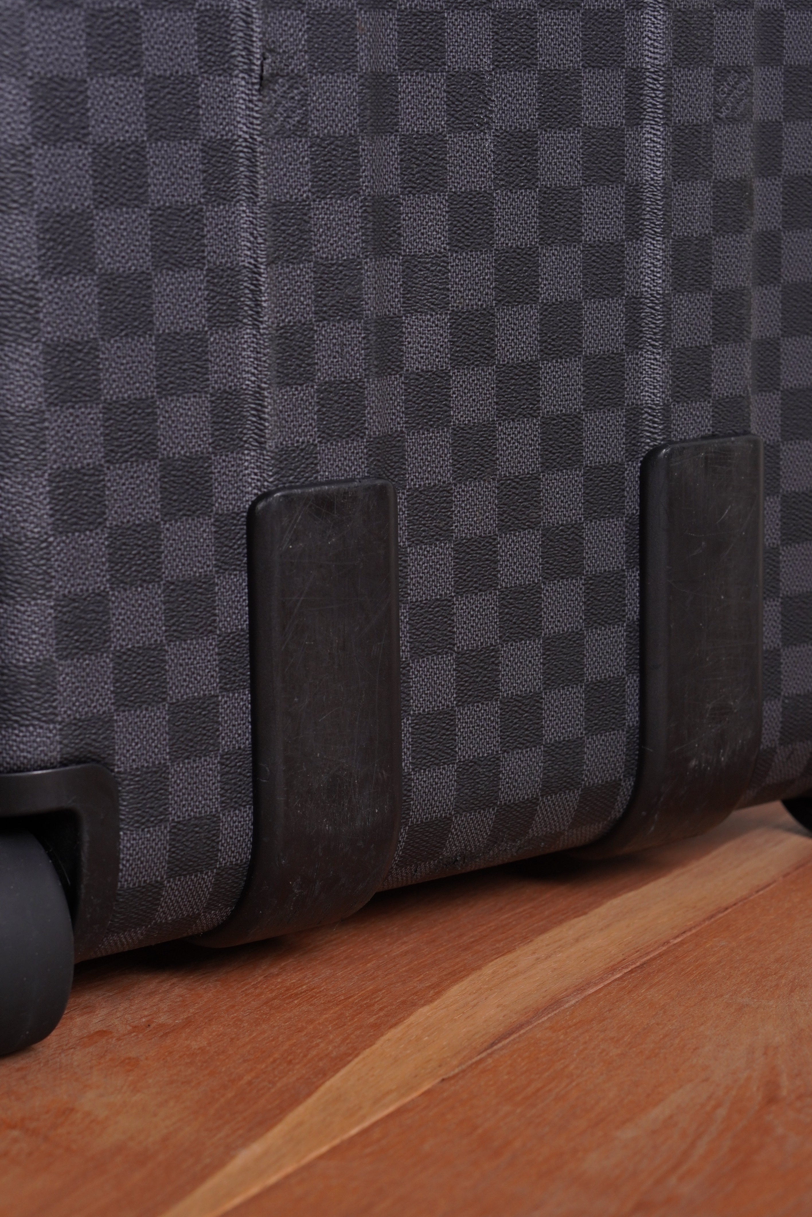 LOUIS VUITTON PEGASE TROLLEY CASE | DAMIER GRAPHITE CANVAS