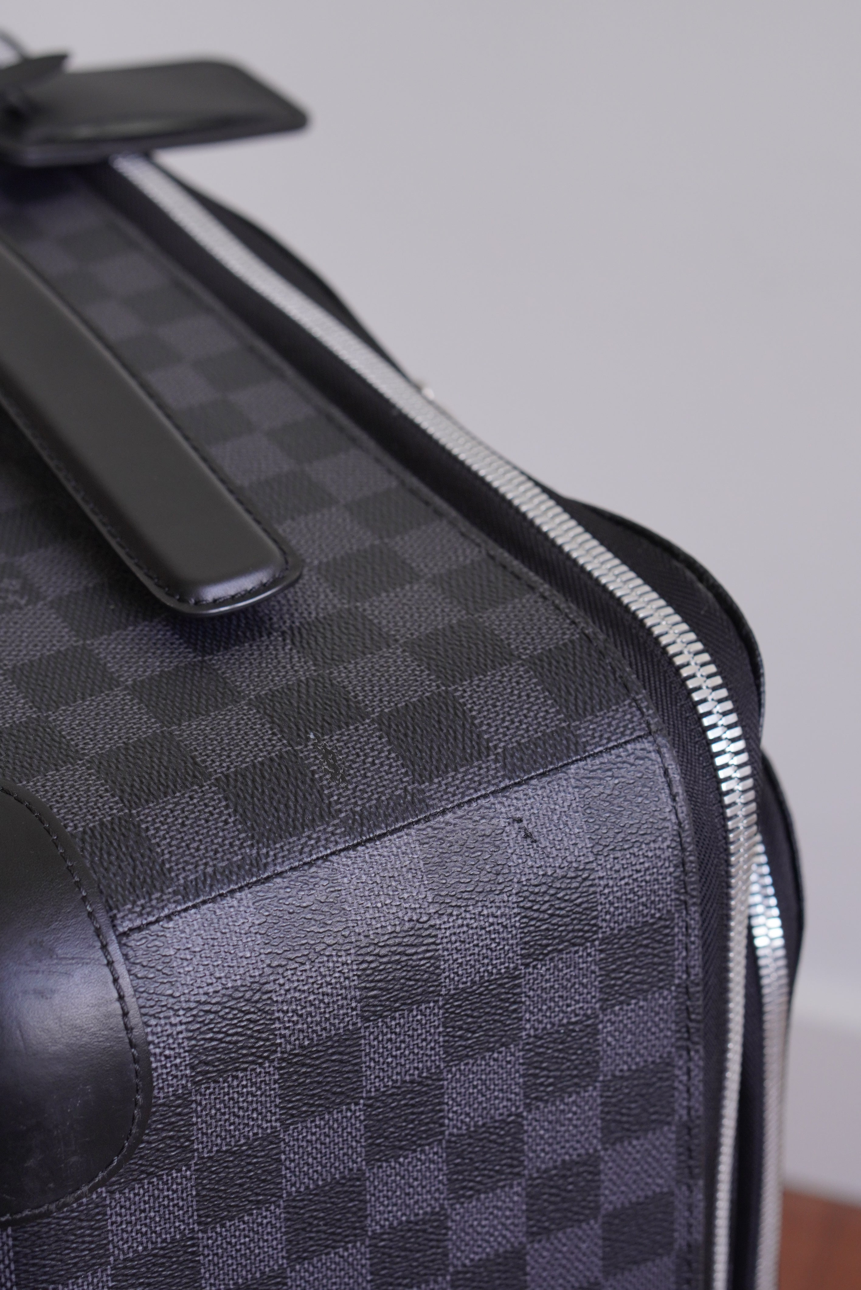 LOUIS VUITTON PEGASE TROLLEY CASE | DAMIER GRAPHITE CANVAS