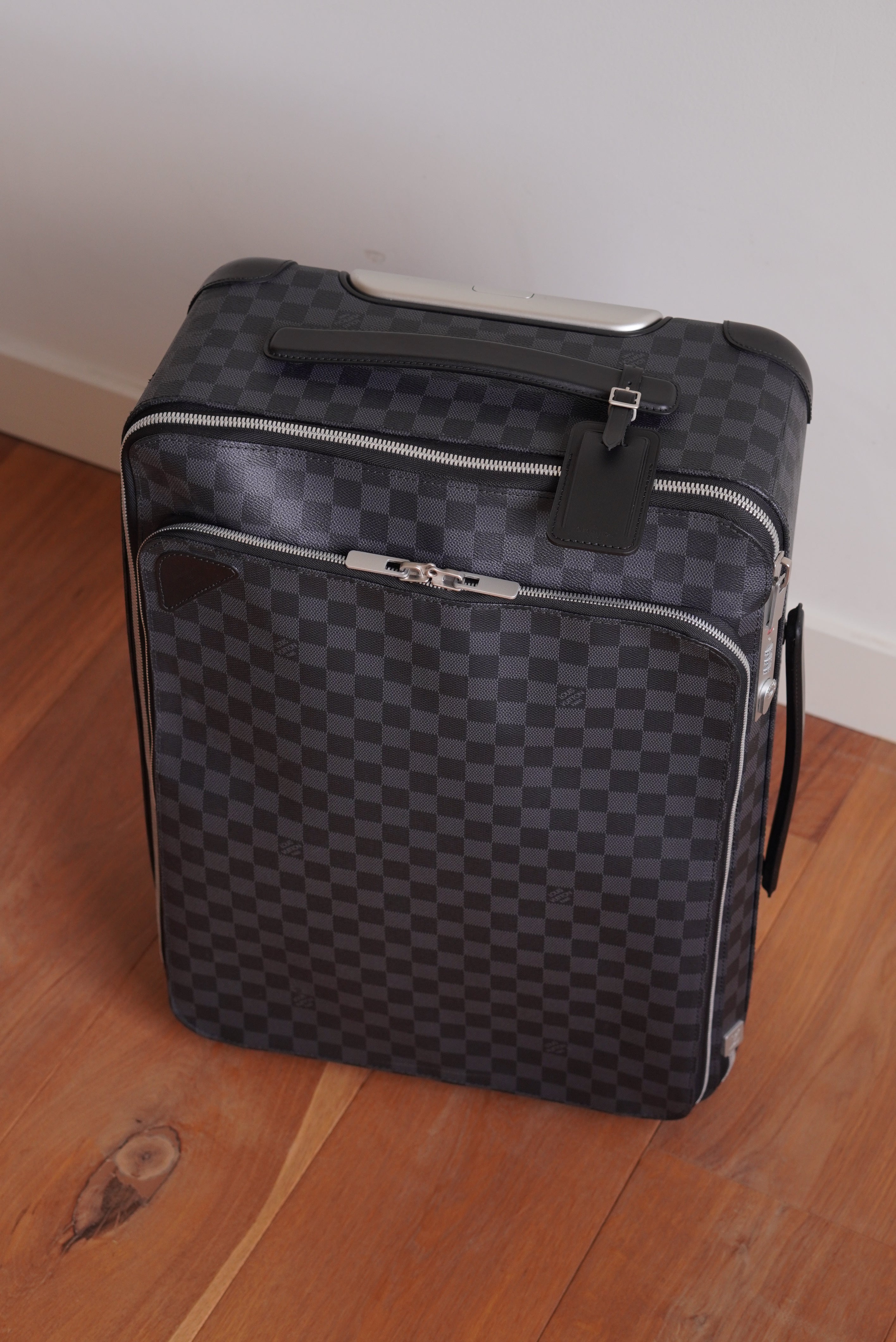 LOUIS VUITTON PEGASE TROLLEY CASE | DAMIER GRAPHITE CANVAS