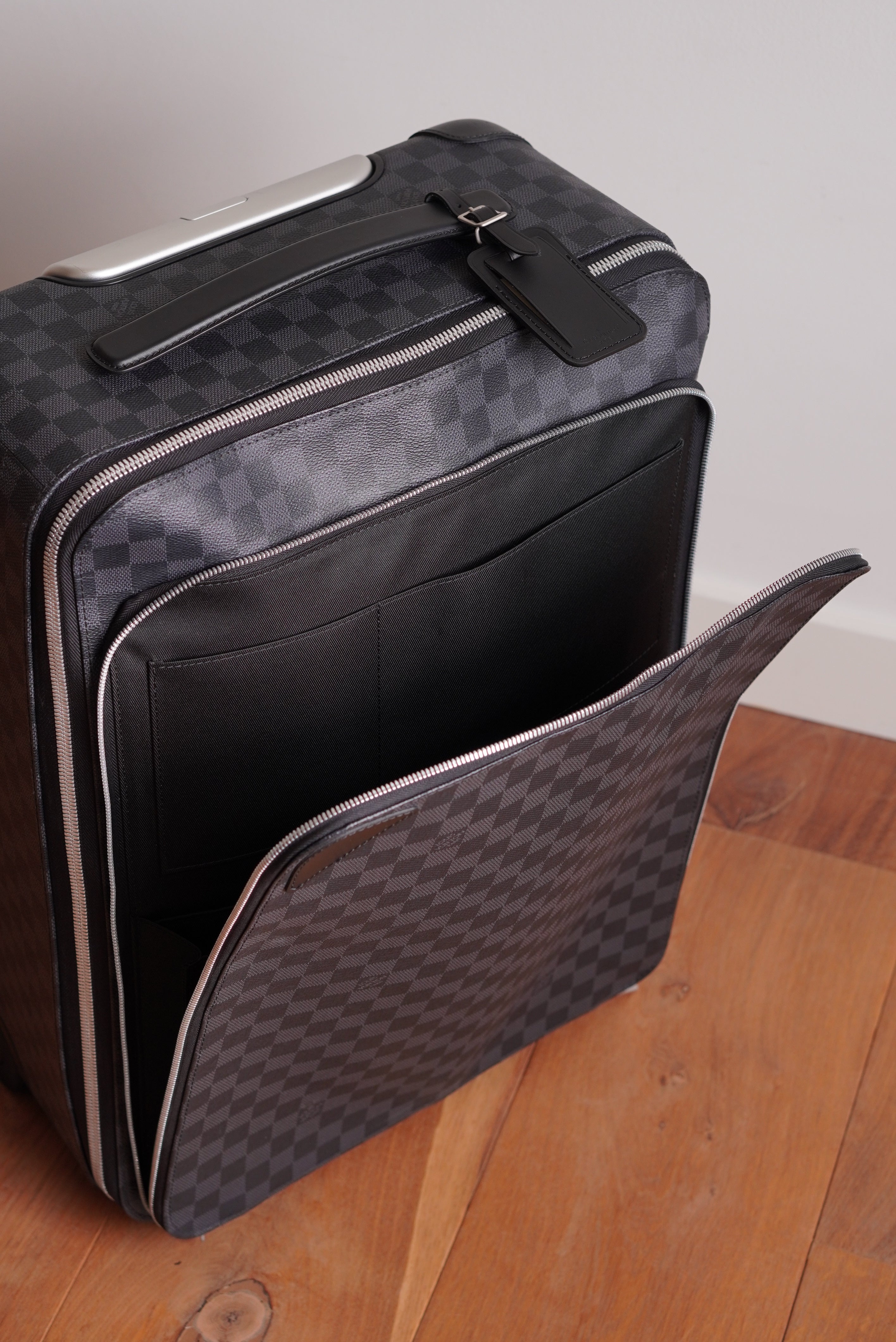 LOUIS VUITTON PEGASE TROLLEY CASE | DAMIER GRAPHITE CANVAS
