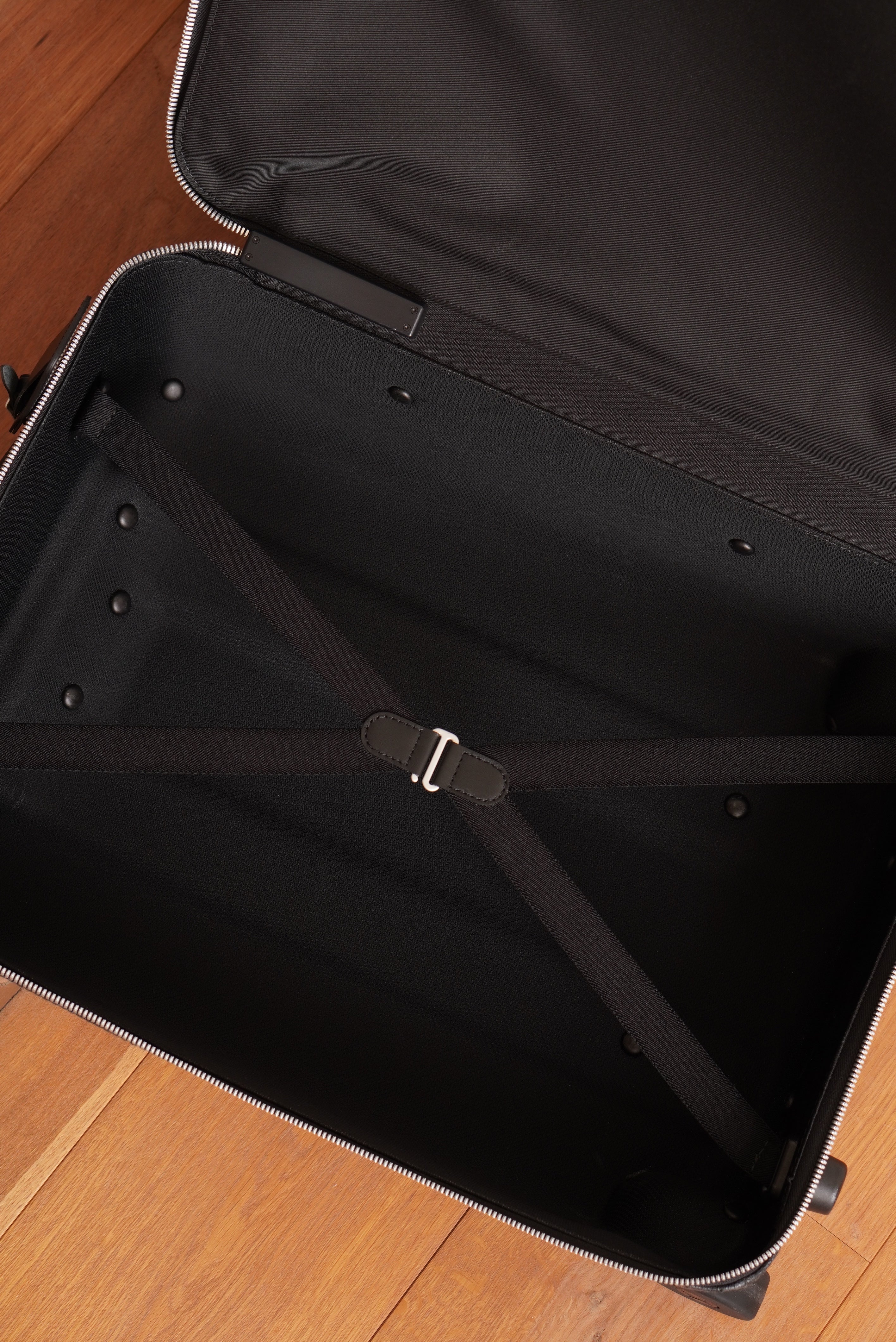 LOUIS VUITTON PEGASE TROLLEY CASE | DAMIER GRAPHITE CANVAS