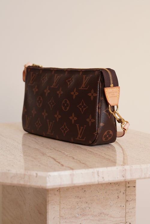 LOUIS VUITTON POCHETTE ACCESSOIRES