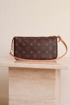 LOUIS VUITTON POCHETTE ACCESSOIRES