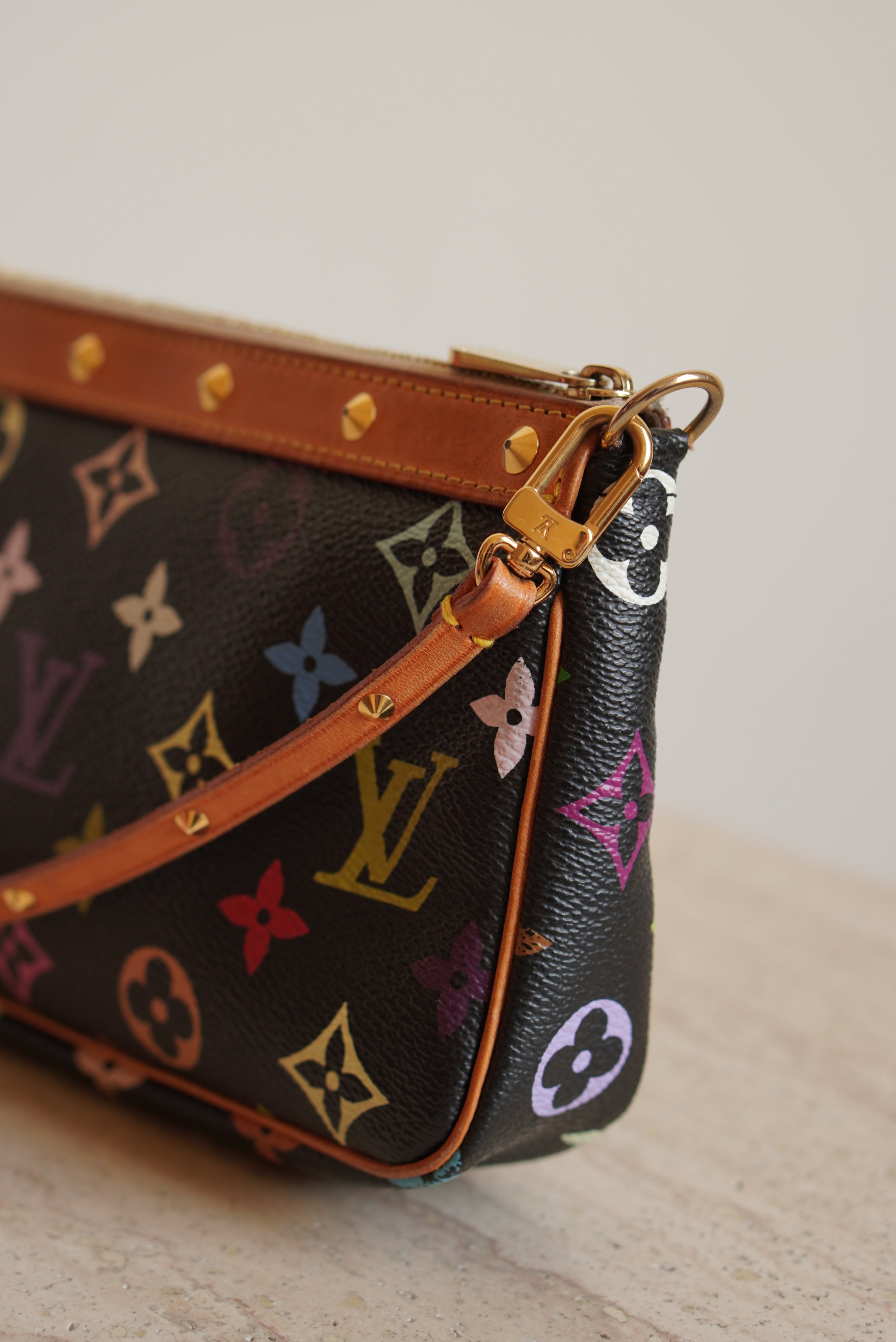 LOUIS VUITTON x TAKASHI MURAKAMI POCHETTE ACCESSOIRES