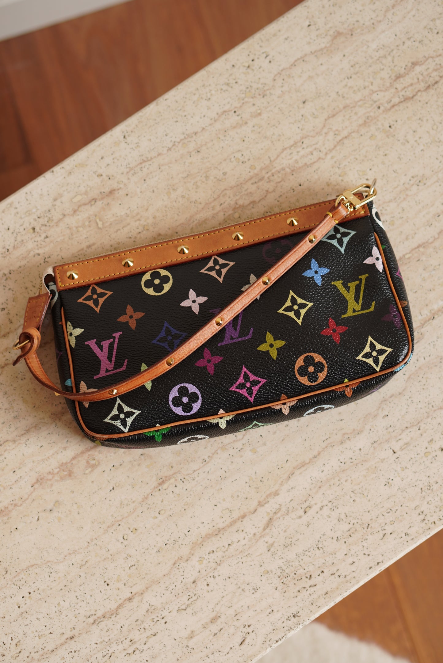 LOUIS VUITTON x TAKASHI MURAKAMI POCHETTE ACCESSOIRES
