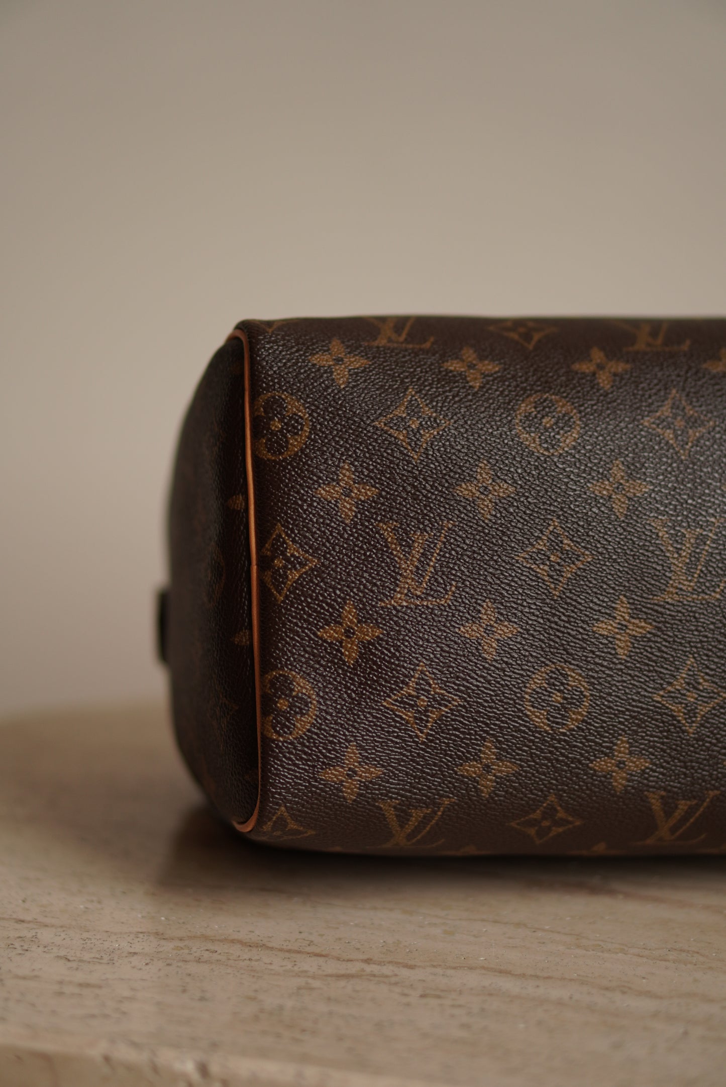 LOUIS VUITTON SPEEDY 25