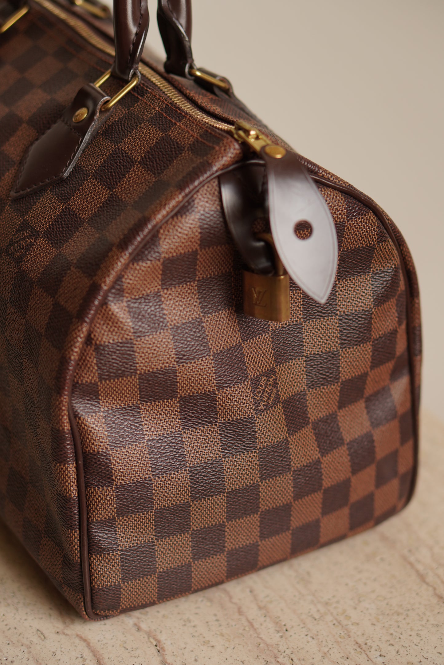 LOUIS VUITTON SPEEDY 30