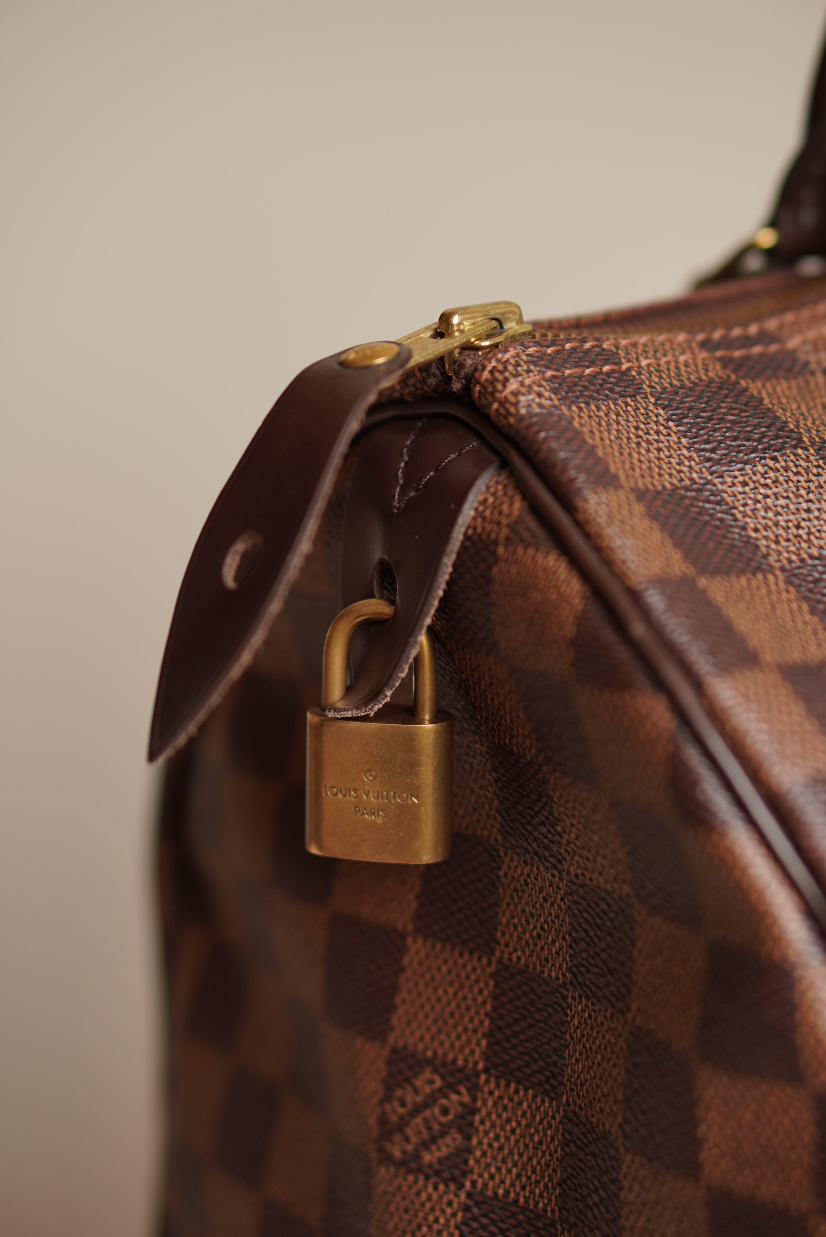 LOUIS VUITTON SPEEDY 30