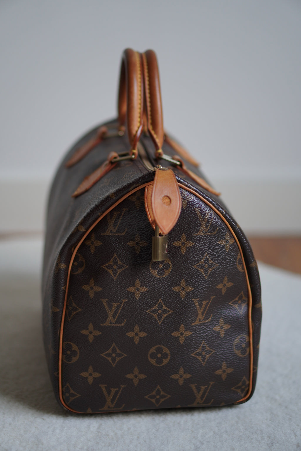 LOUIS VUITTON SPEEDY 30