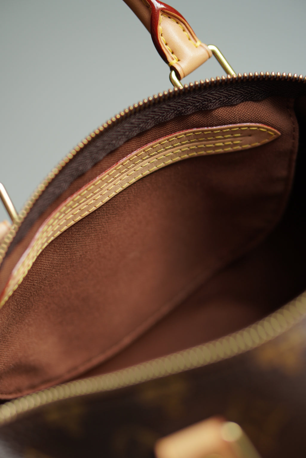 LOUIS VUITTON SPEEDY 30