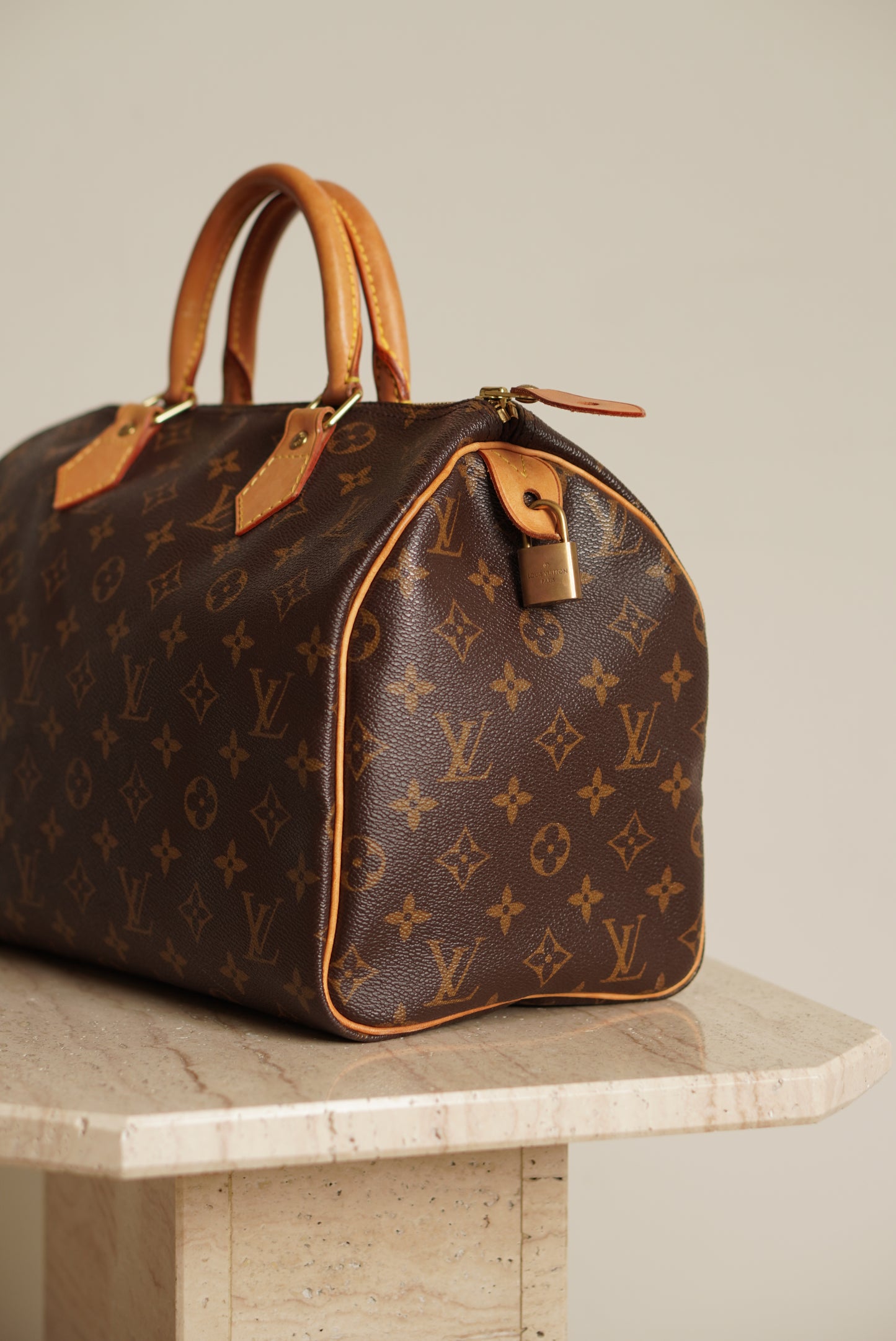 LOUIS VUITTON SPEEDY 30