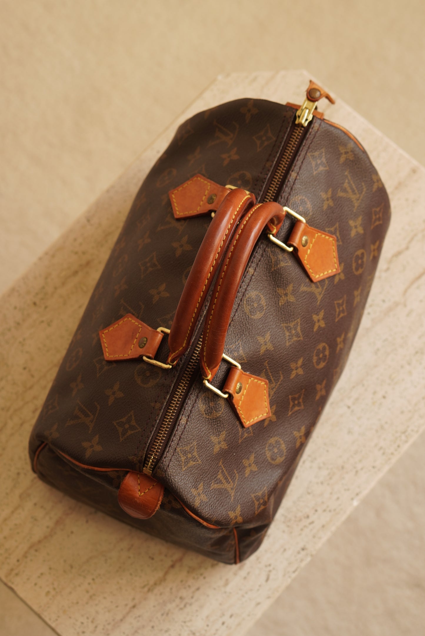 LOUIS VUITTON SPEEDY 30