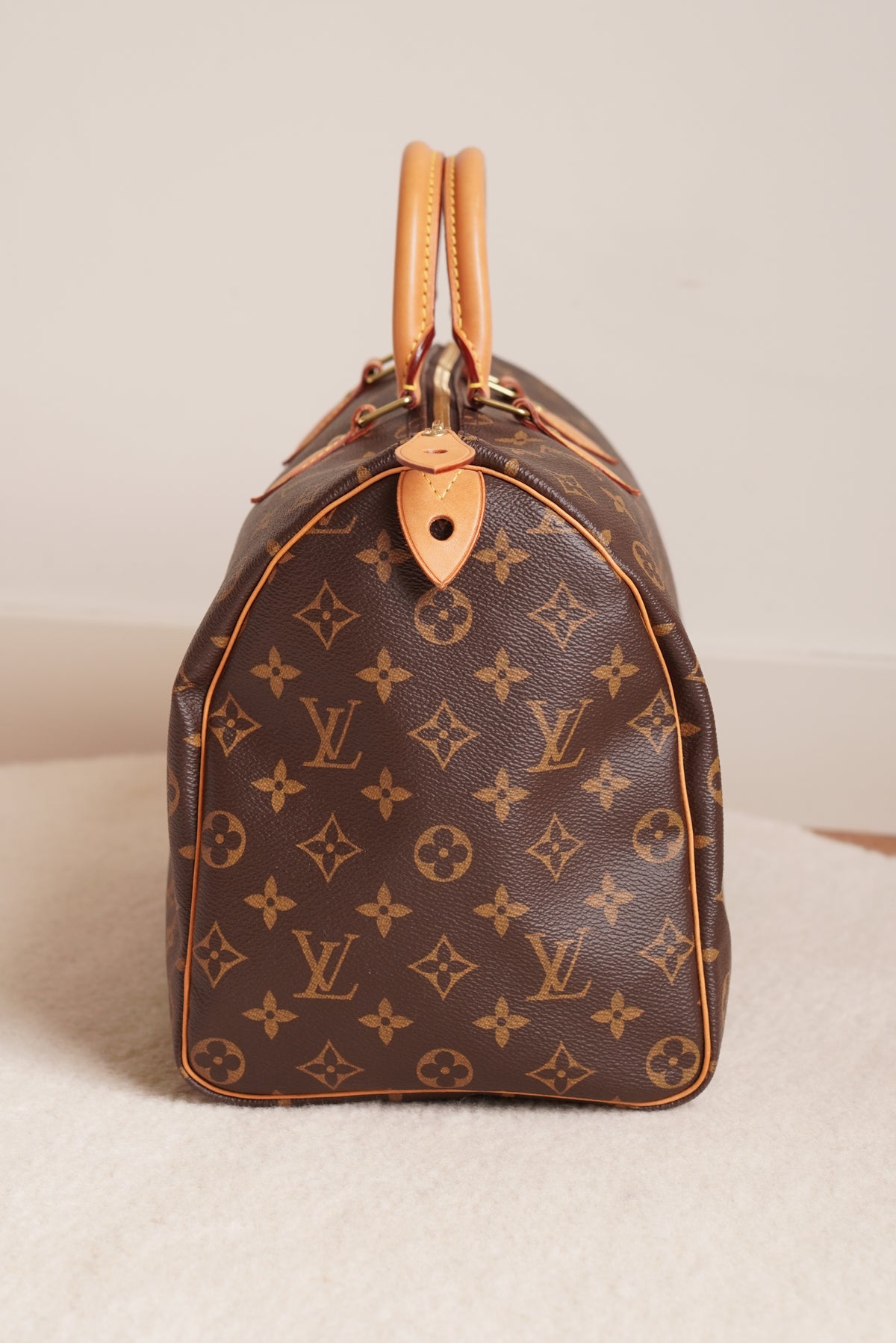 LOUIS VUITTON SPEEDY 35
