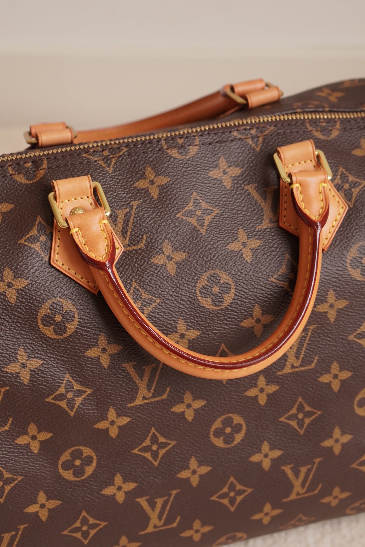 LOUIS VUITTON SPEEDY 35