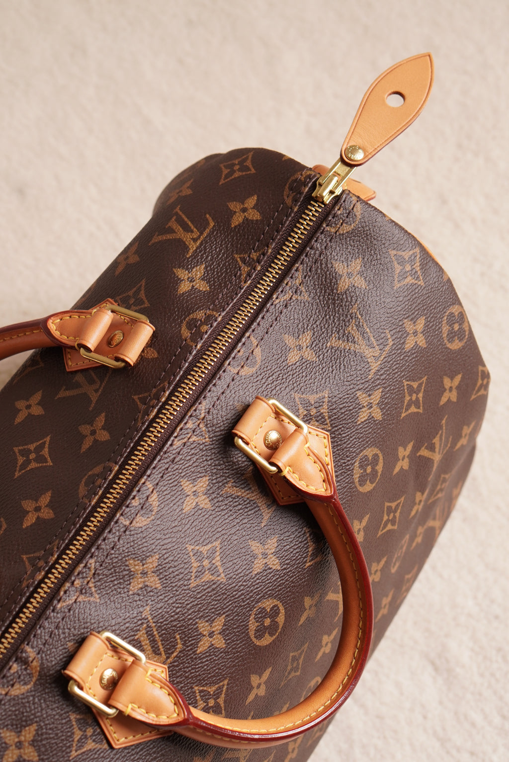 LOUIS VUITTON SPEEDY 35
