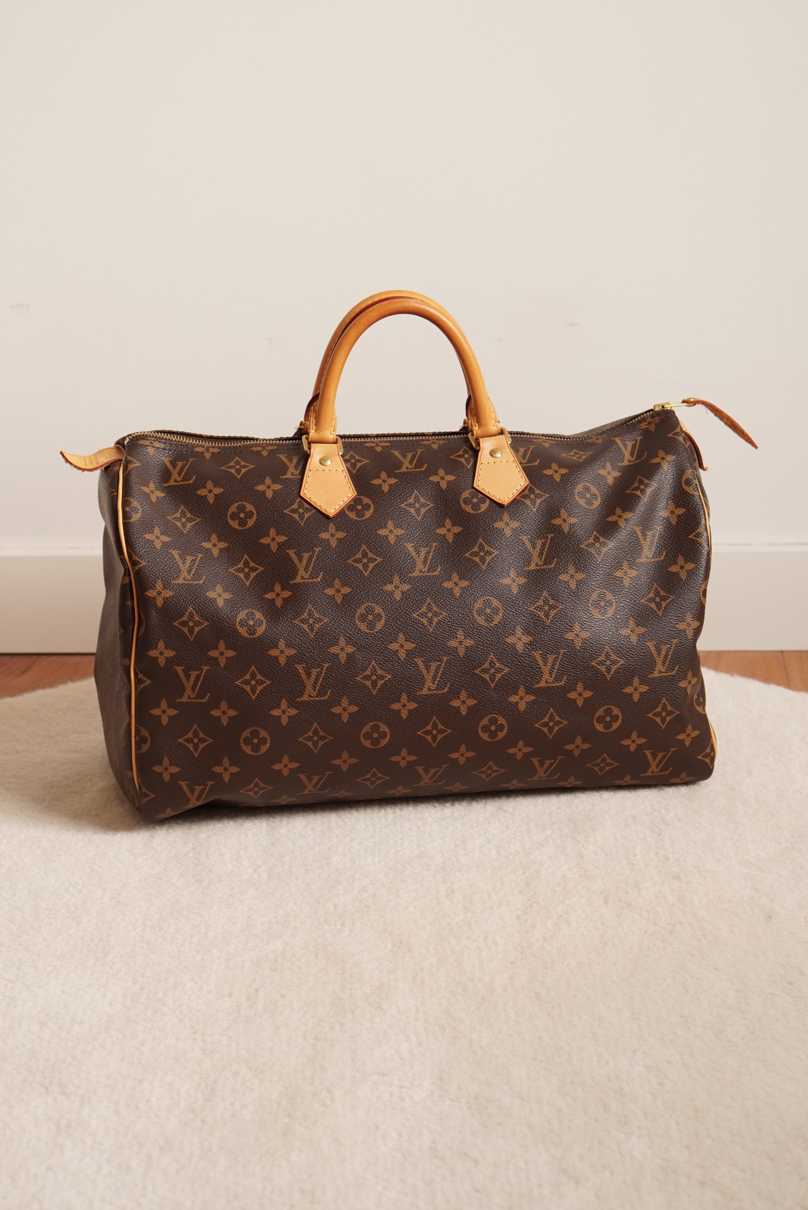 LOUIS VUITTON SPEEDY 40