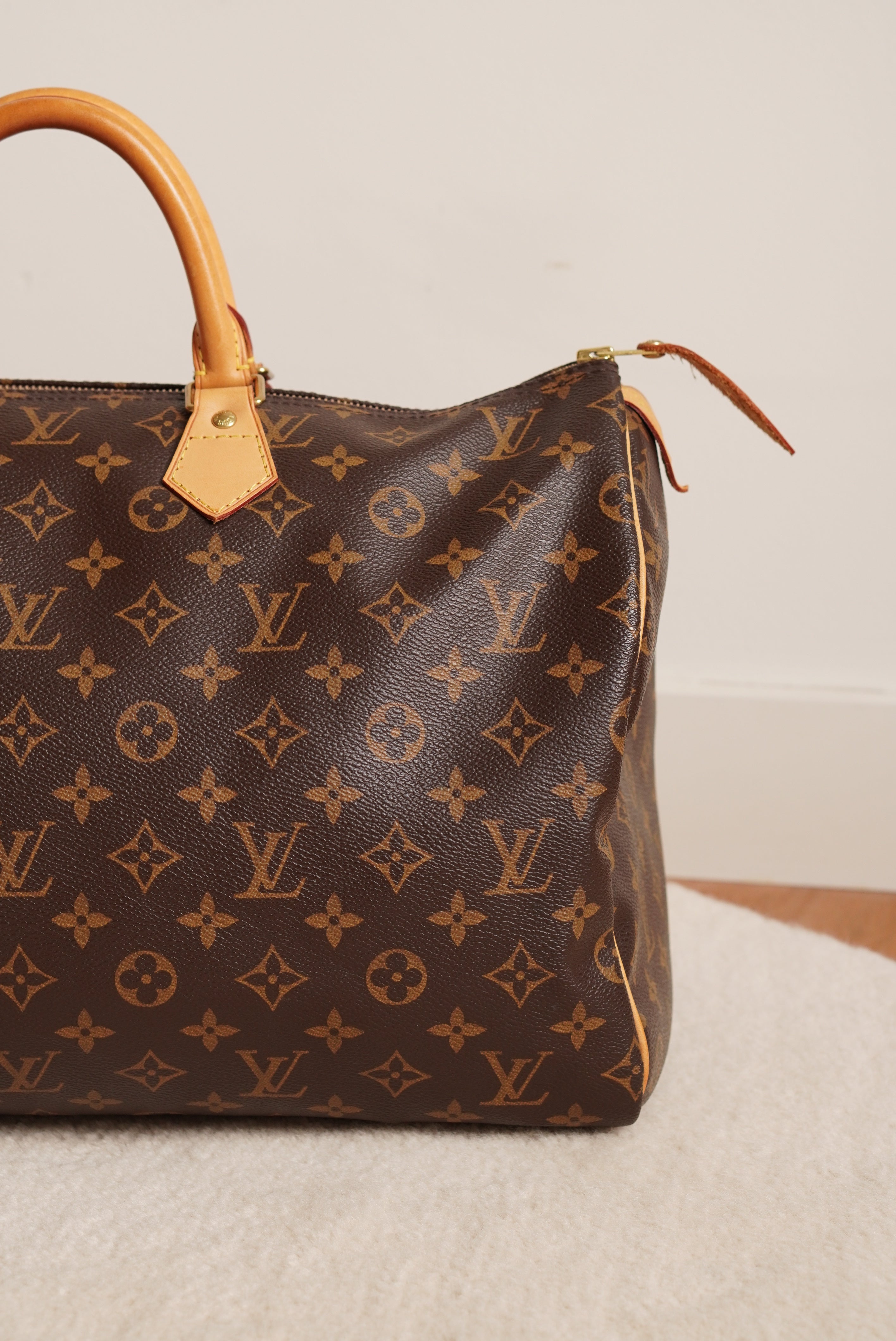LOUIS VUITTON SPEEDY 40