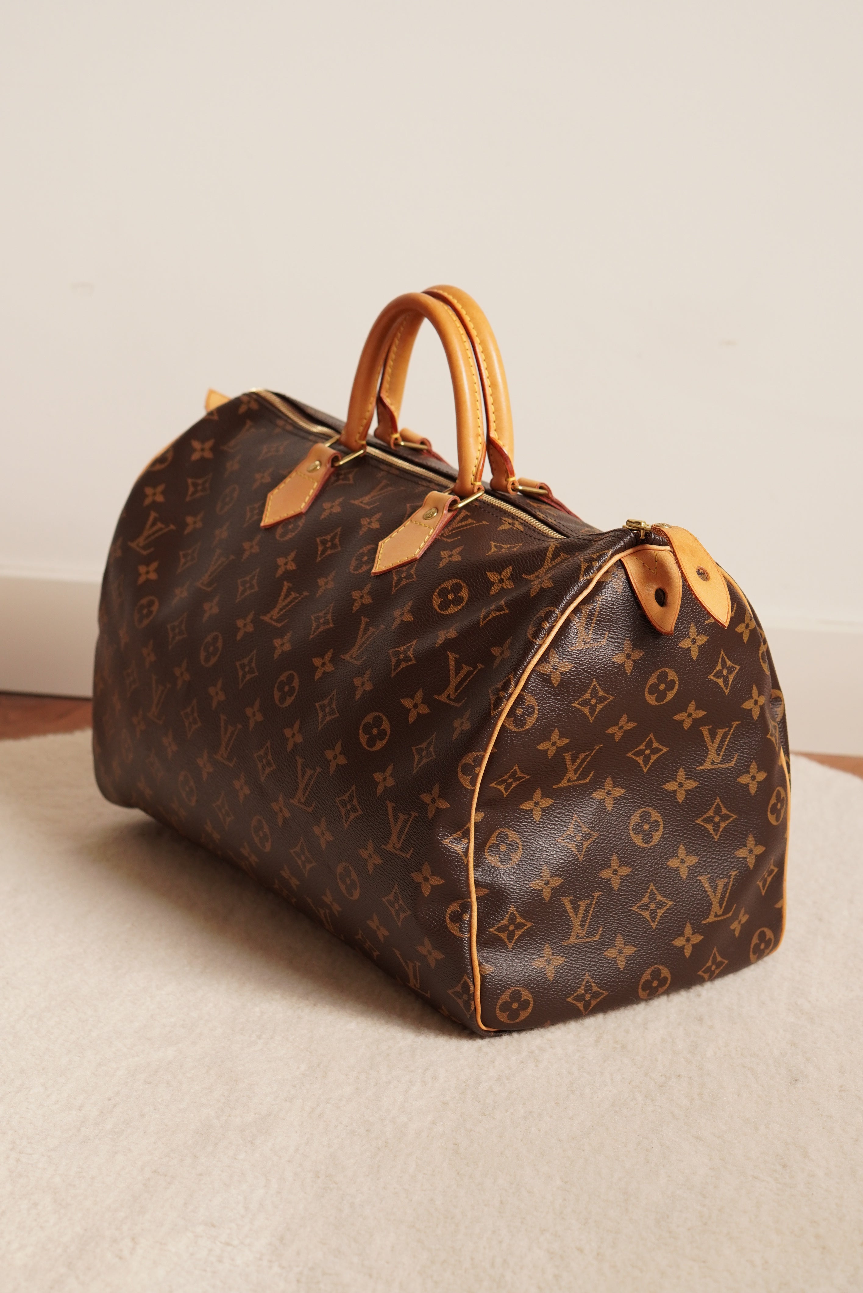 LOUIS VUITTON SPEEDY 40
