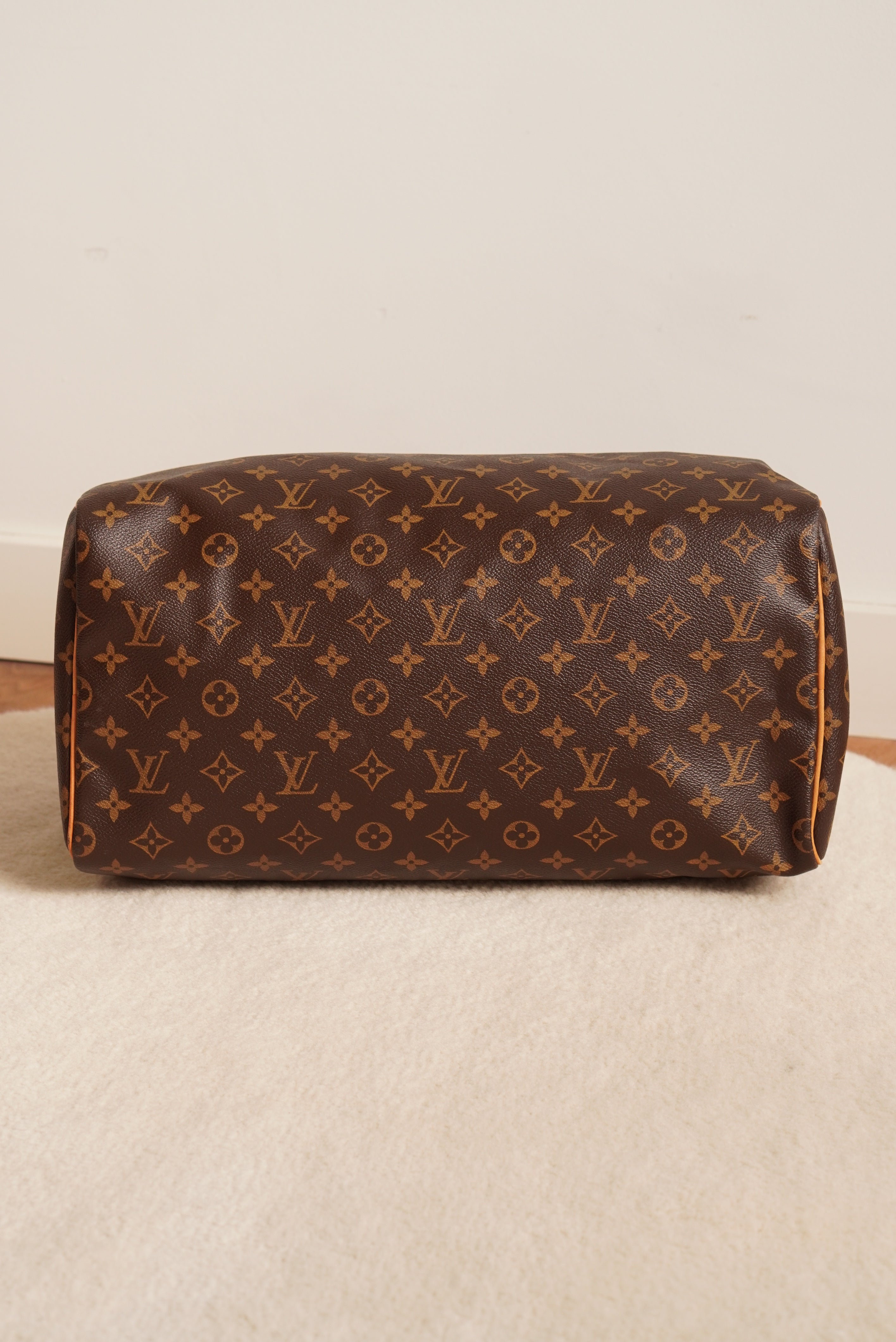 LOUIS VUITTON SPEEDY 40