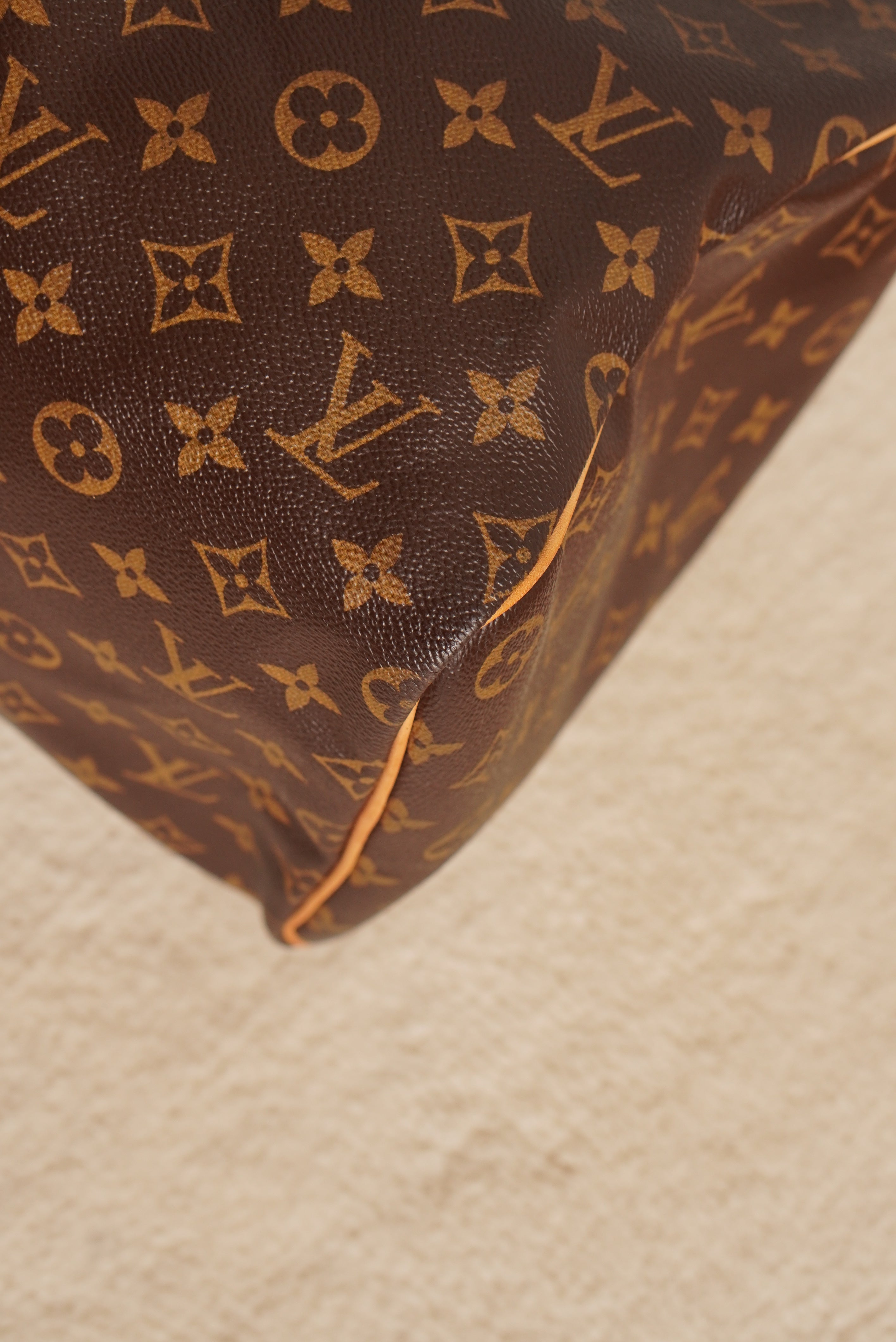 LOUIS VUITTON SPEEDY 40