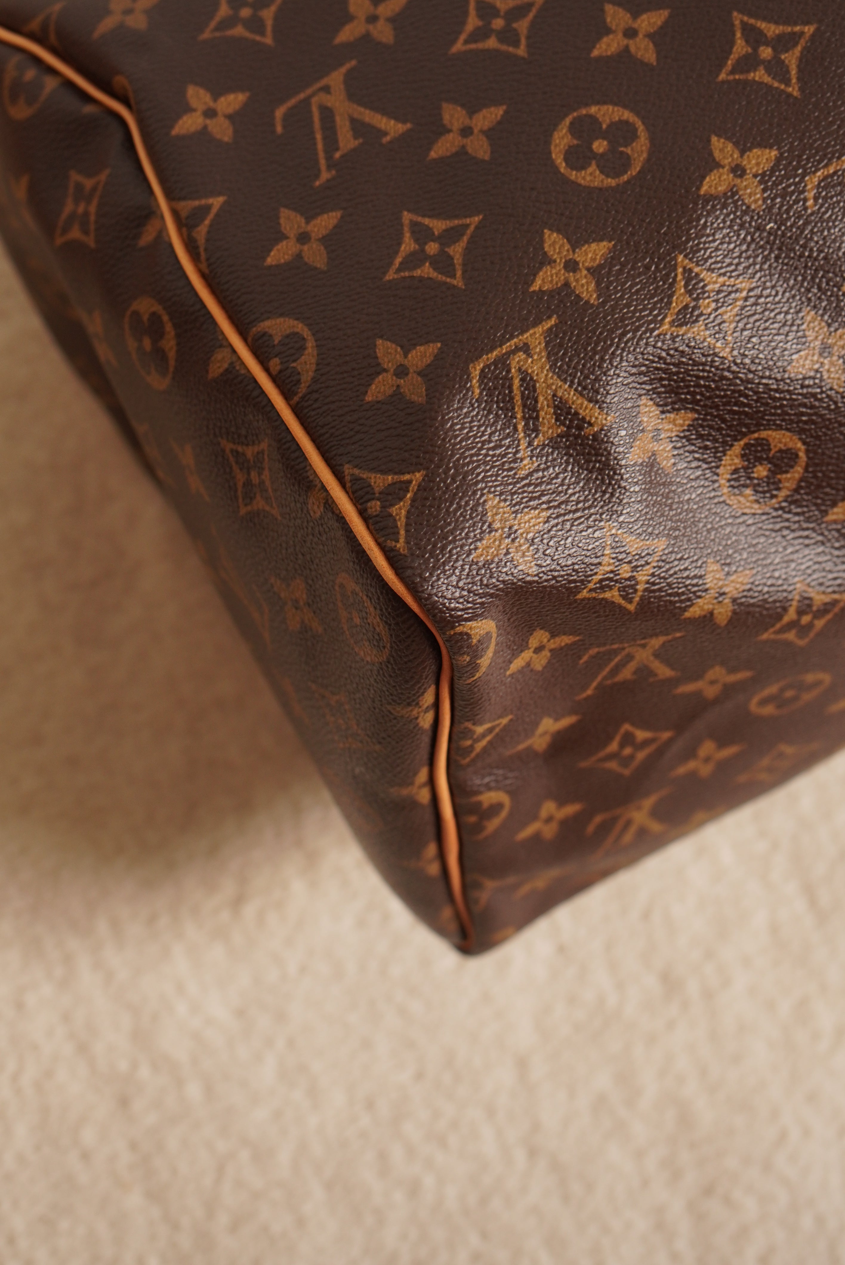 LOUIS VUITTON SPEEDY 40