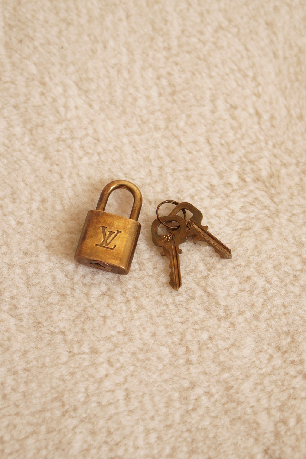 LOUIS VUITTON SPEEDY 40