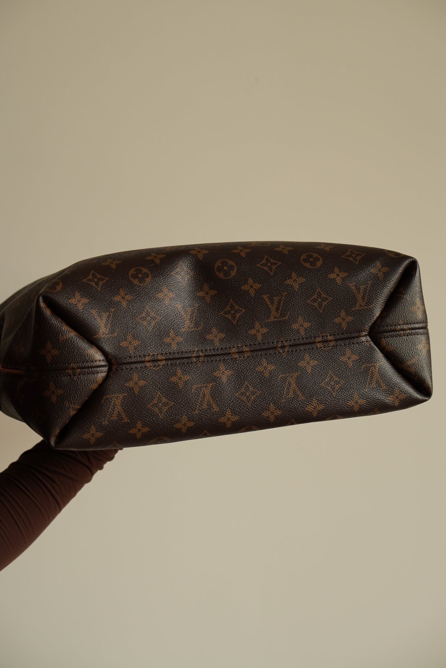 LOUIS VUITTON SULLY MM