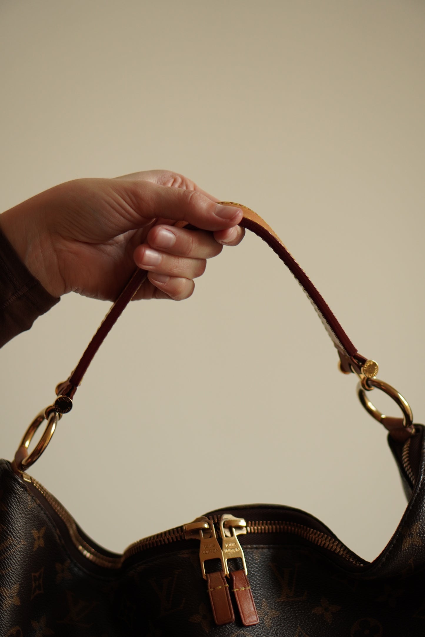 LOUIS VUITTON SULLY MM