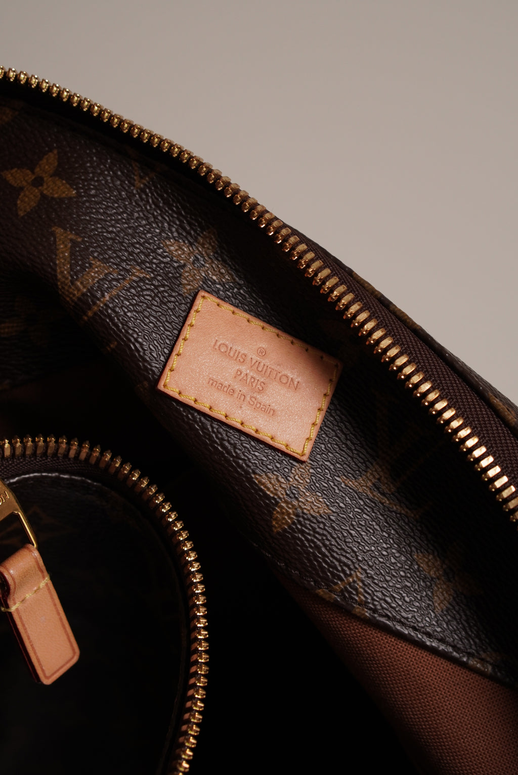 LOUIS VUITTON SULLY MM