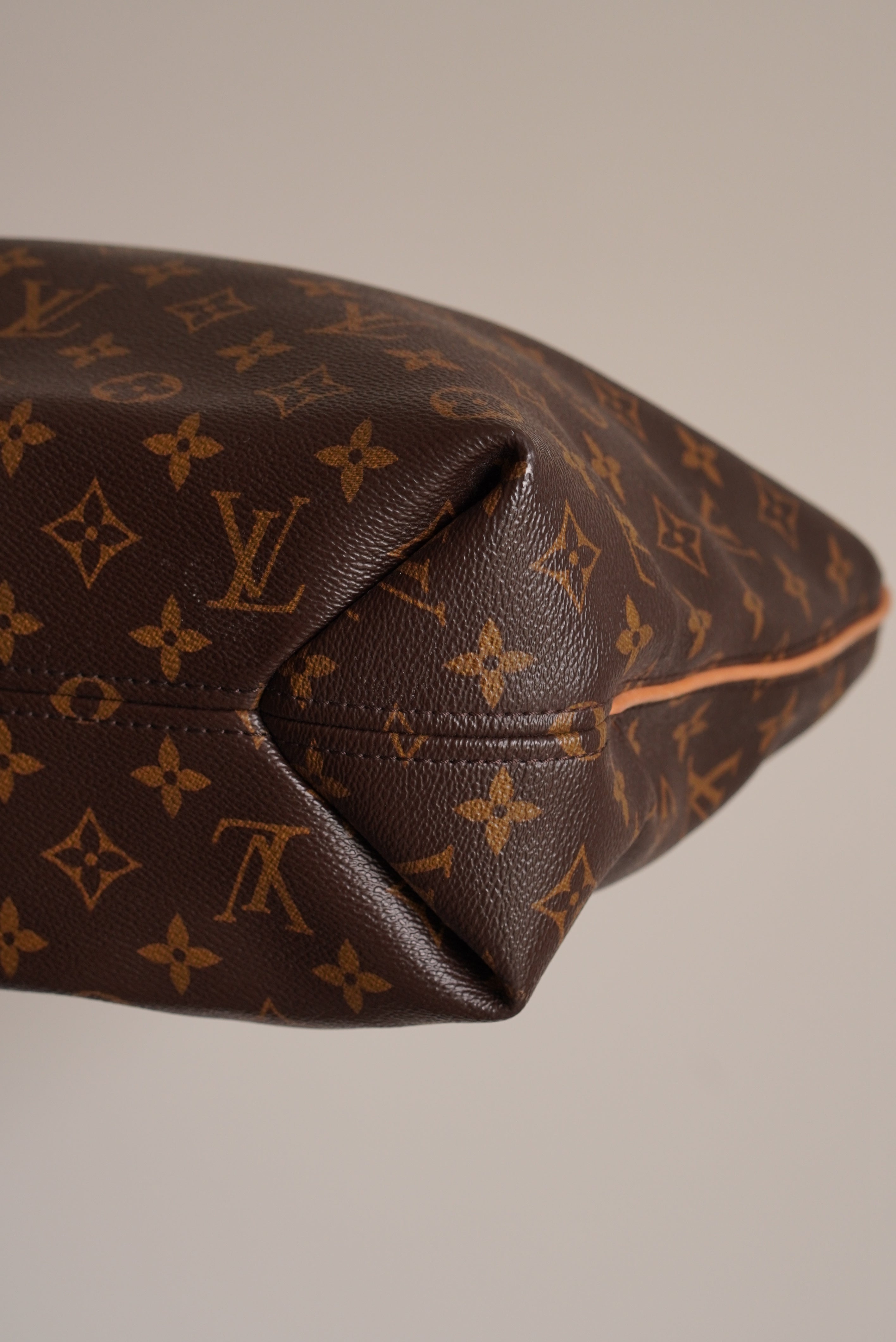 LOUIS VUITTON SULLY MM