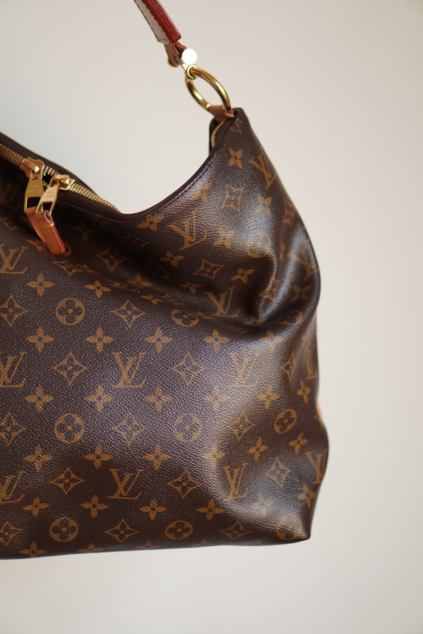 LOUIS VUITTON SULLY MM