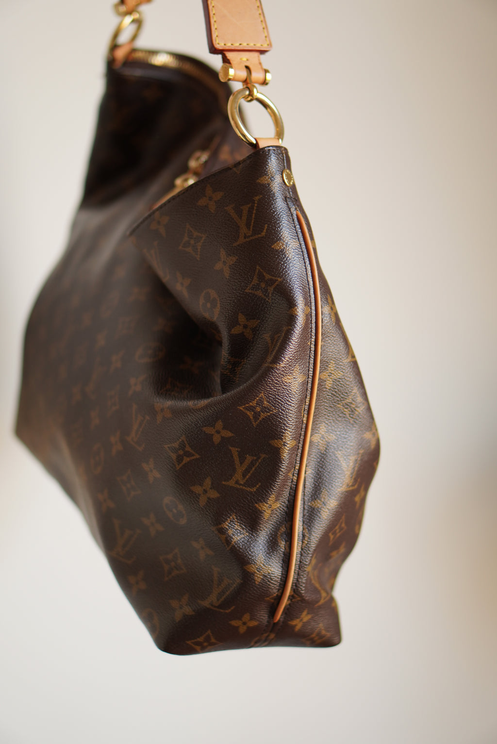 LOUIS VUITTON SULLY MM
