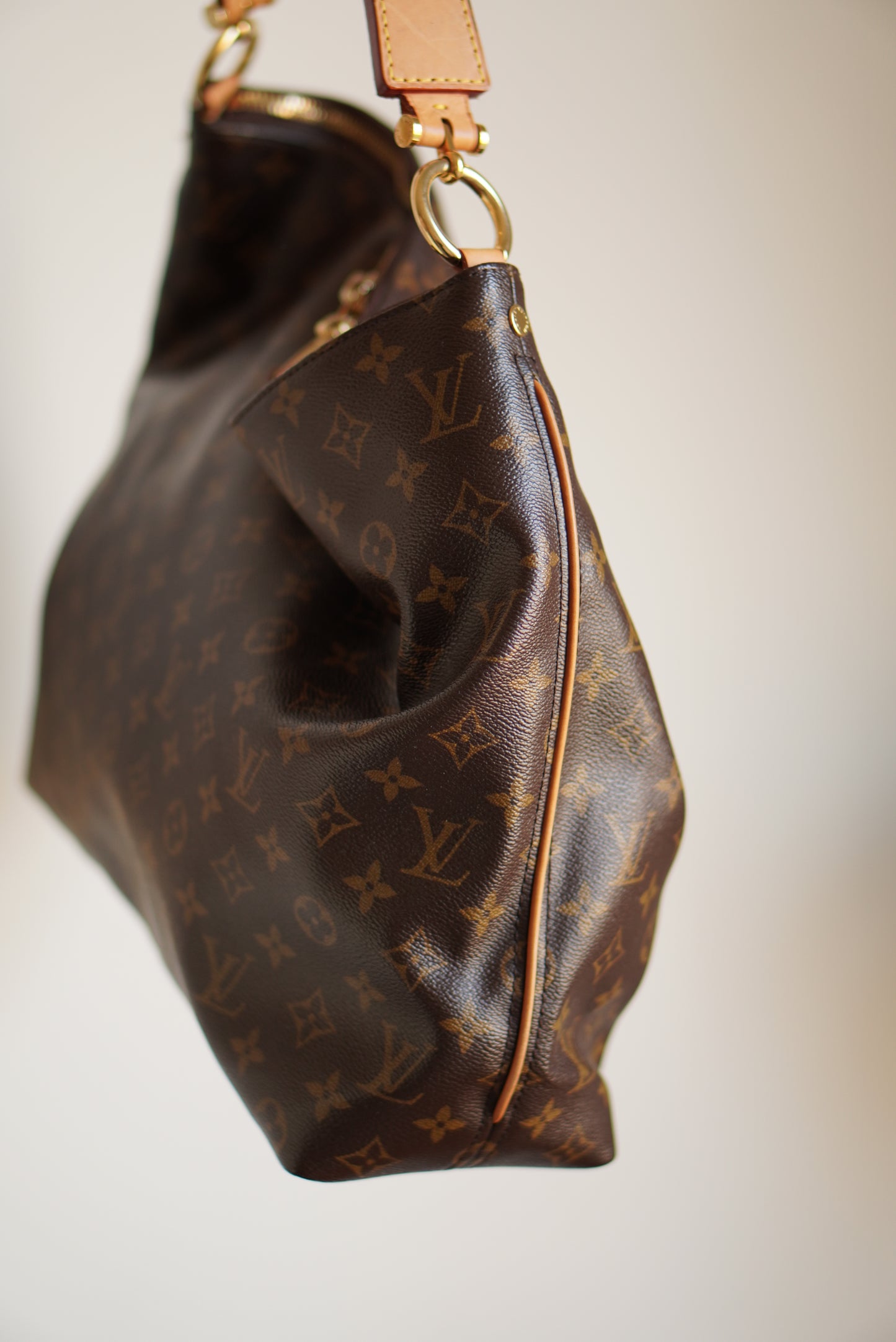 LOUIS VUITTON SULLY MM