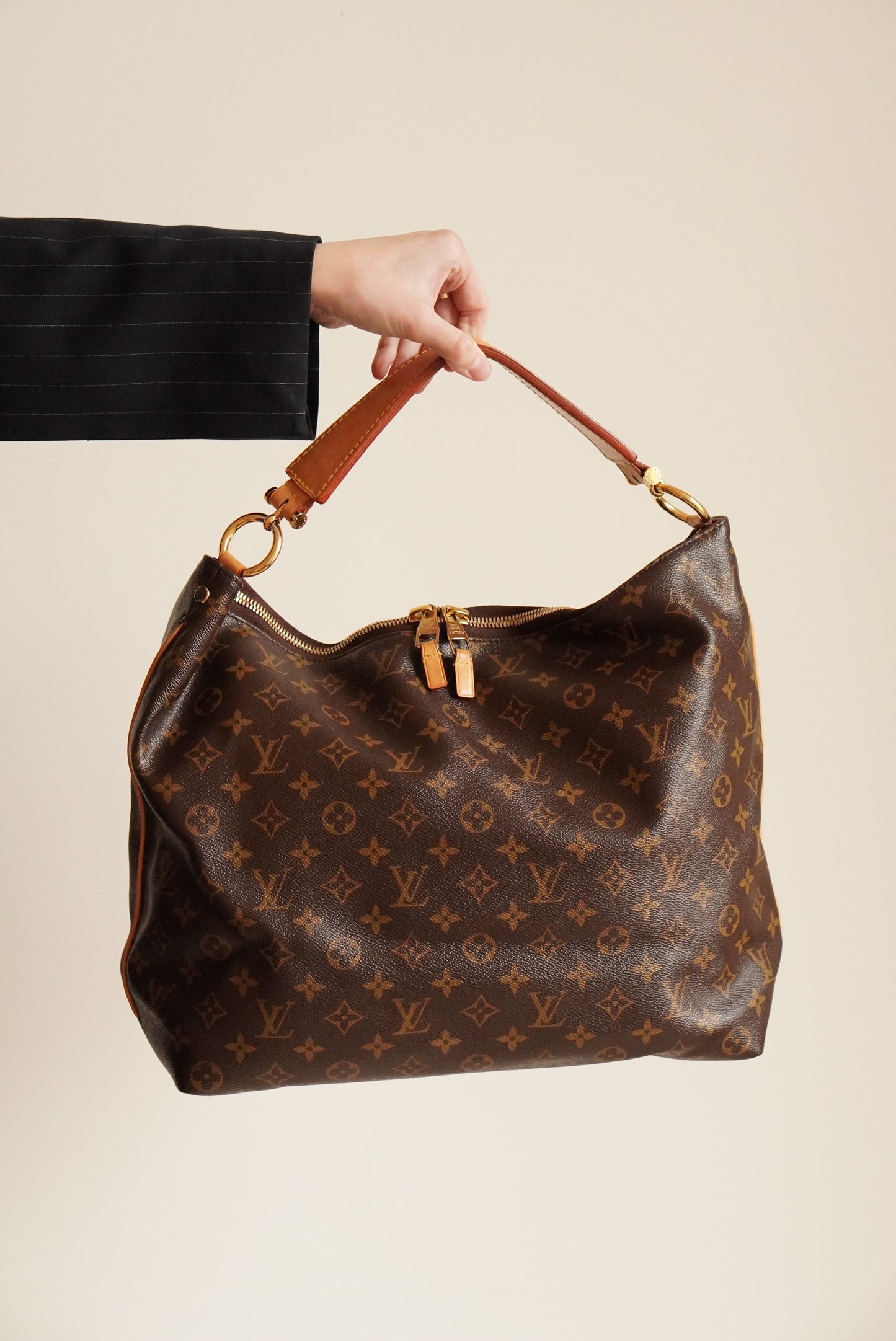 LOUIS VUITTON SULLY MM