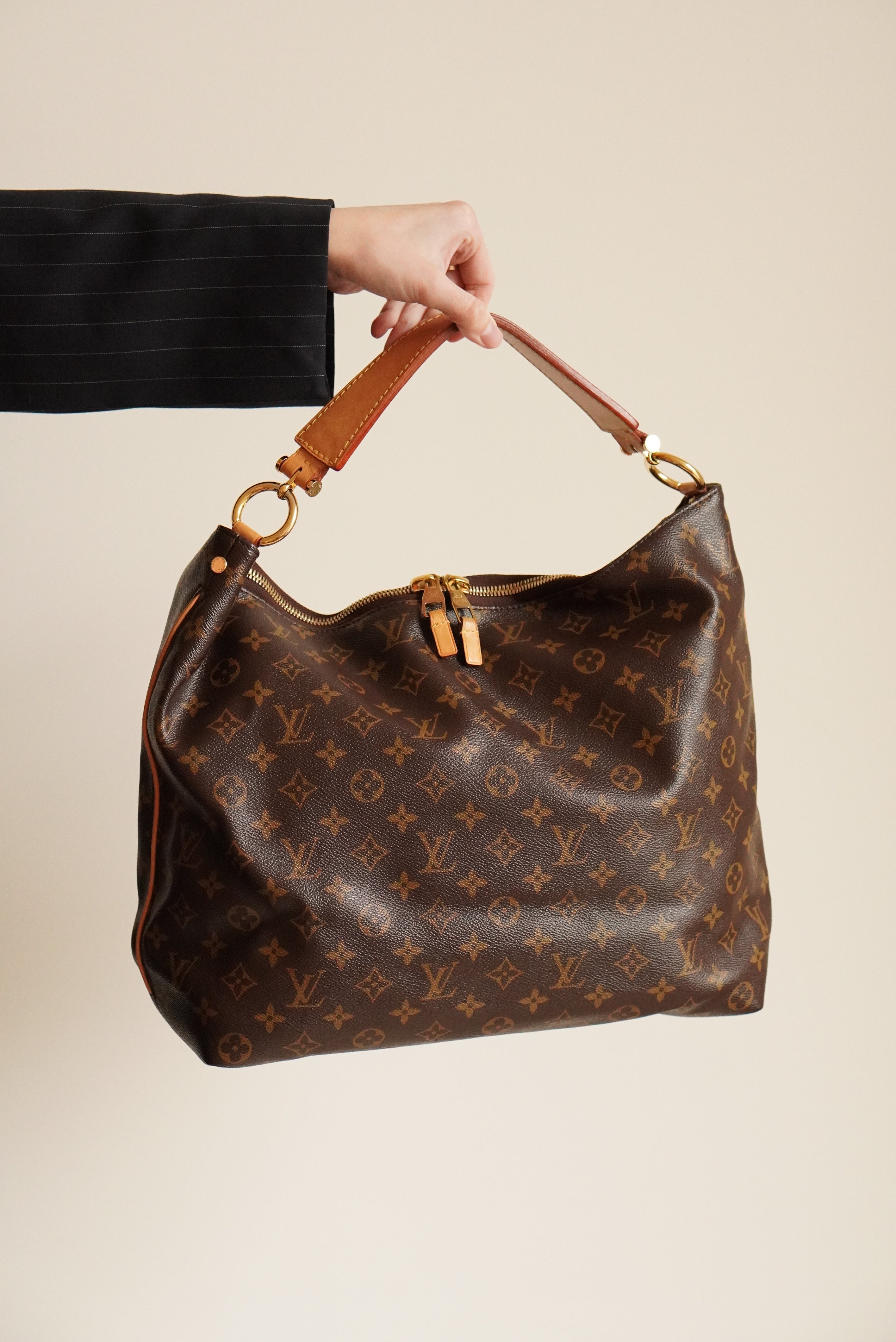 THE MENUE - LOUIS VUITTON SULLY MM