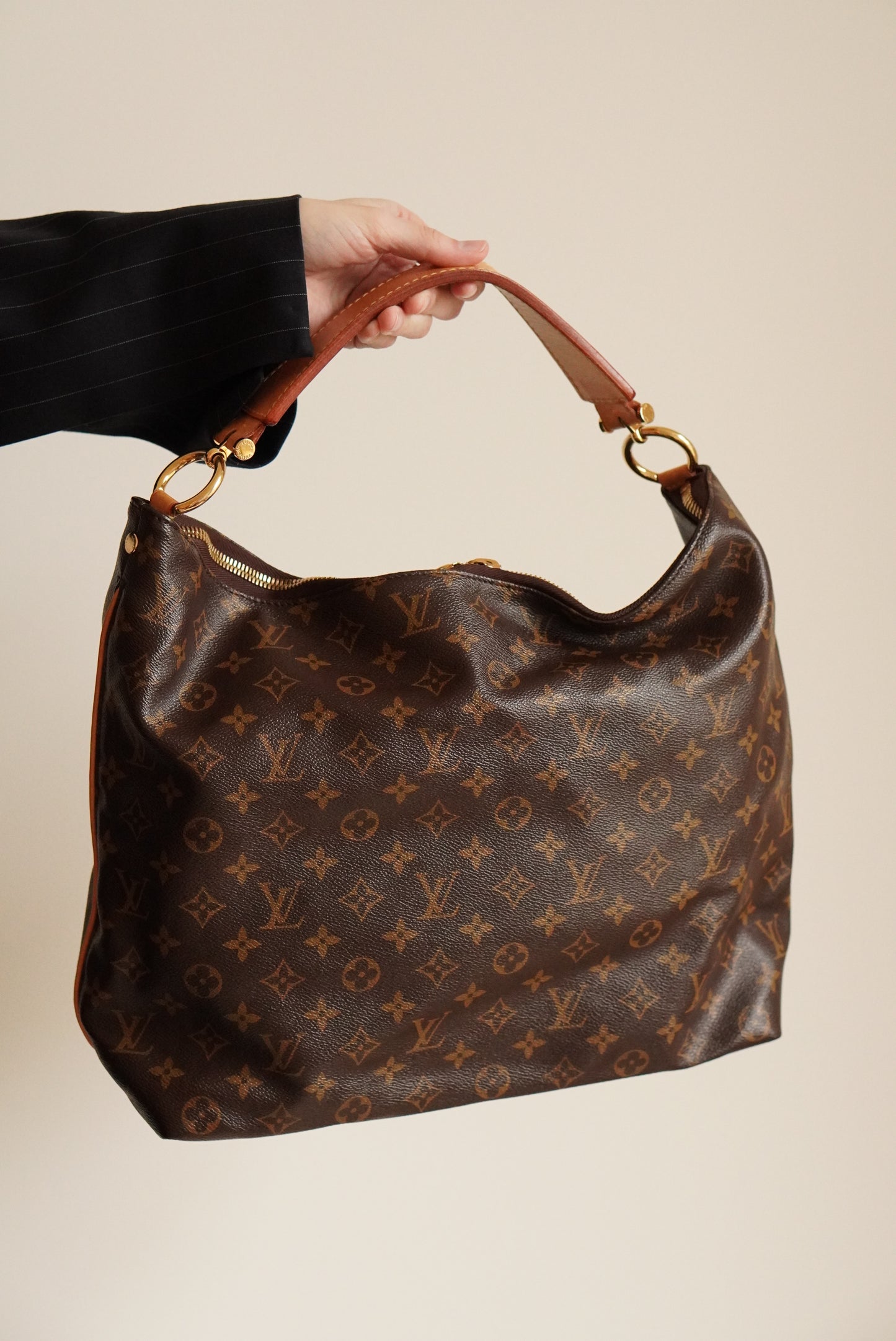 LOUIS VUITTON SULLY MM