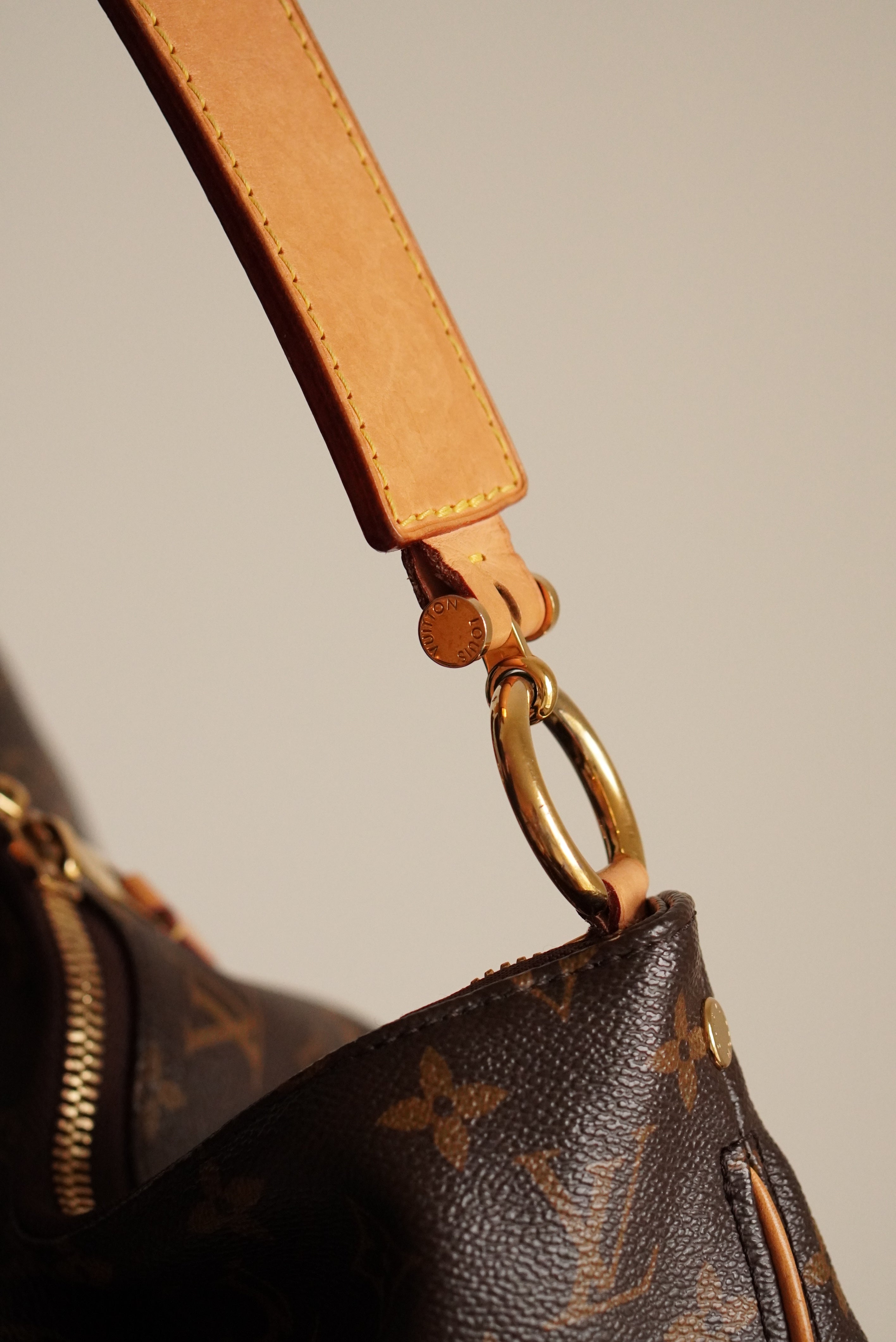 LOUIS VUITTON SULLY MM