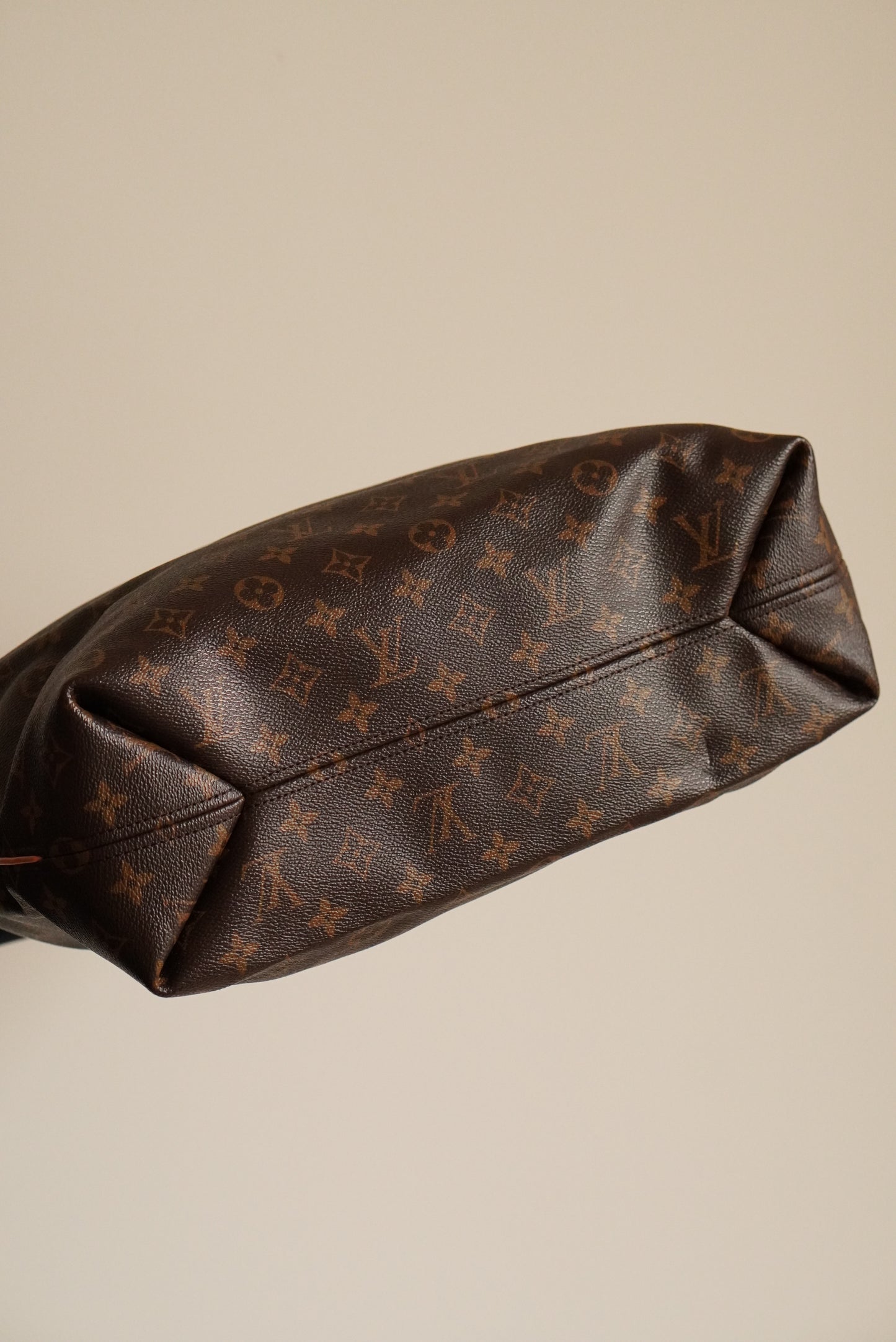 LOUIS VUITTON SULLY MM