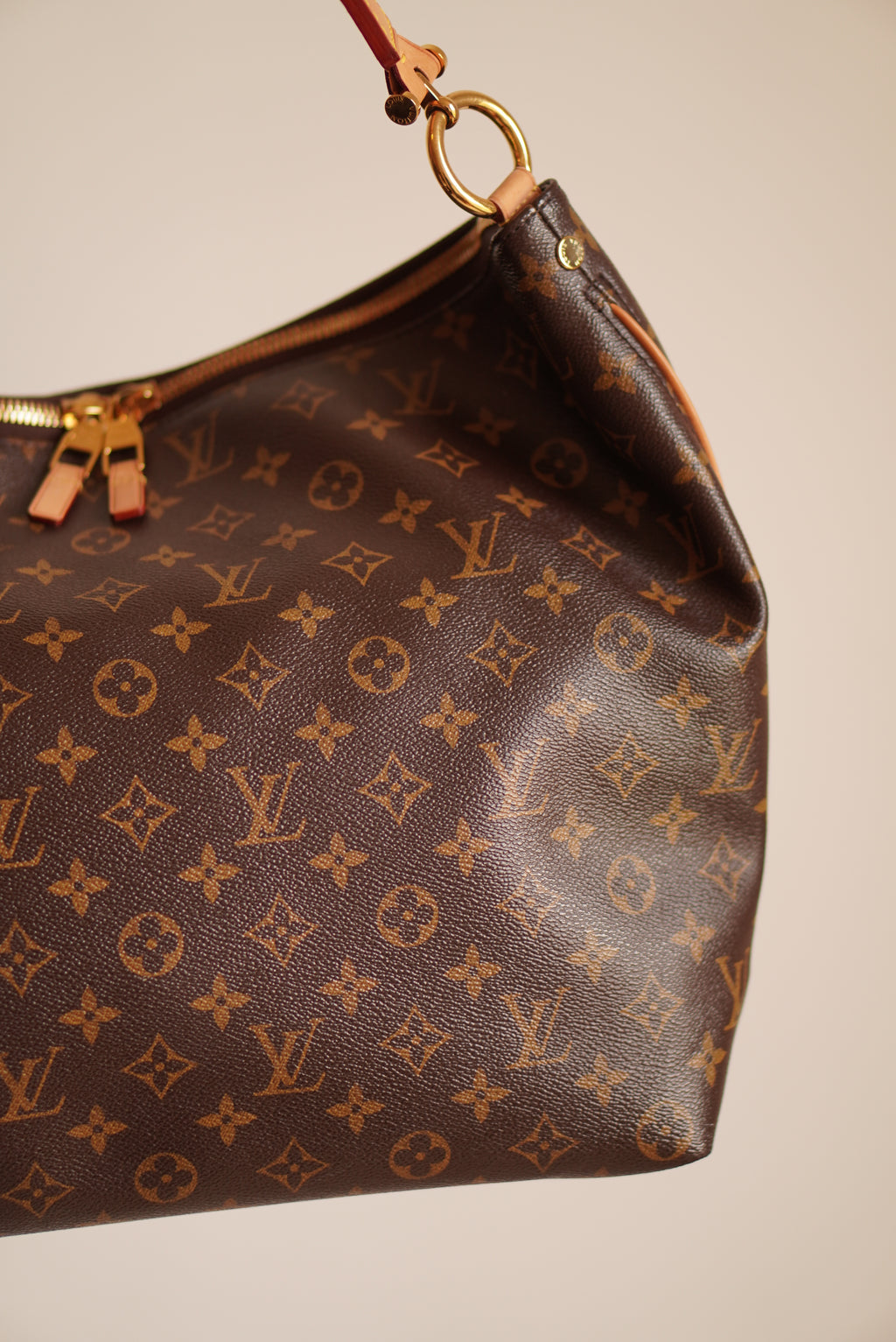 LOUIS VUITTON SULLY MM