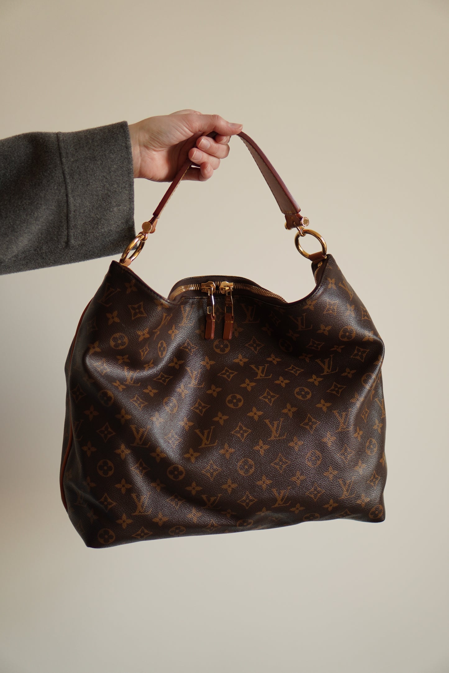 LOUIS VUITTON SULLY MM