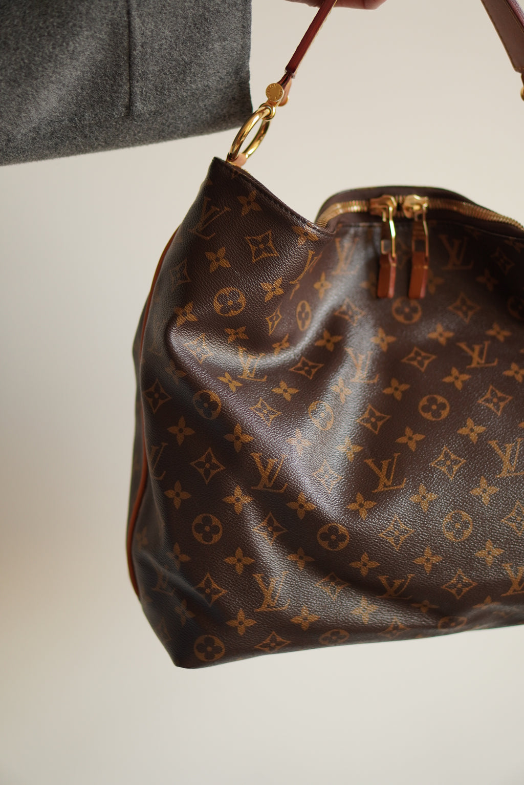 LOUIS VUITTON SULLY MM