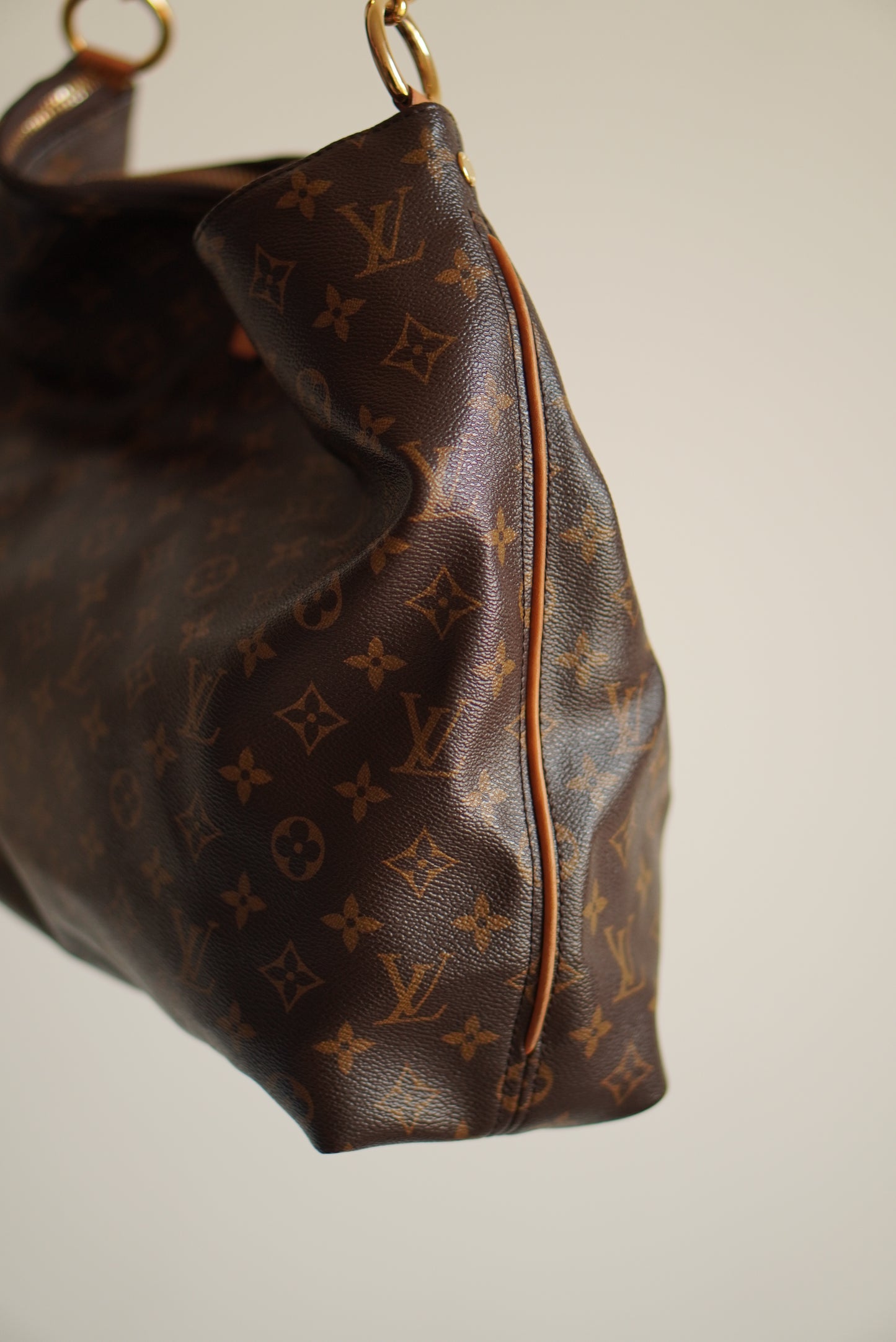 LOUIS VUITTON SULLY MM