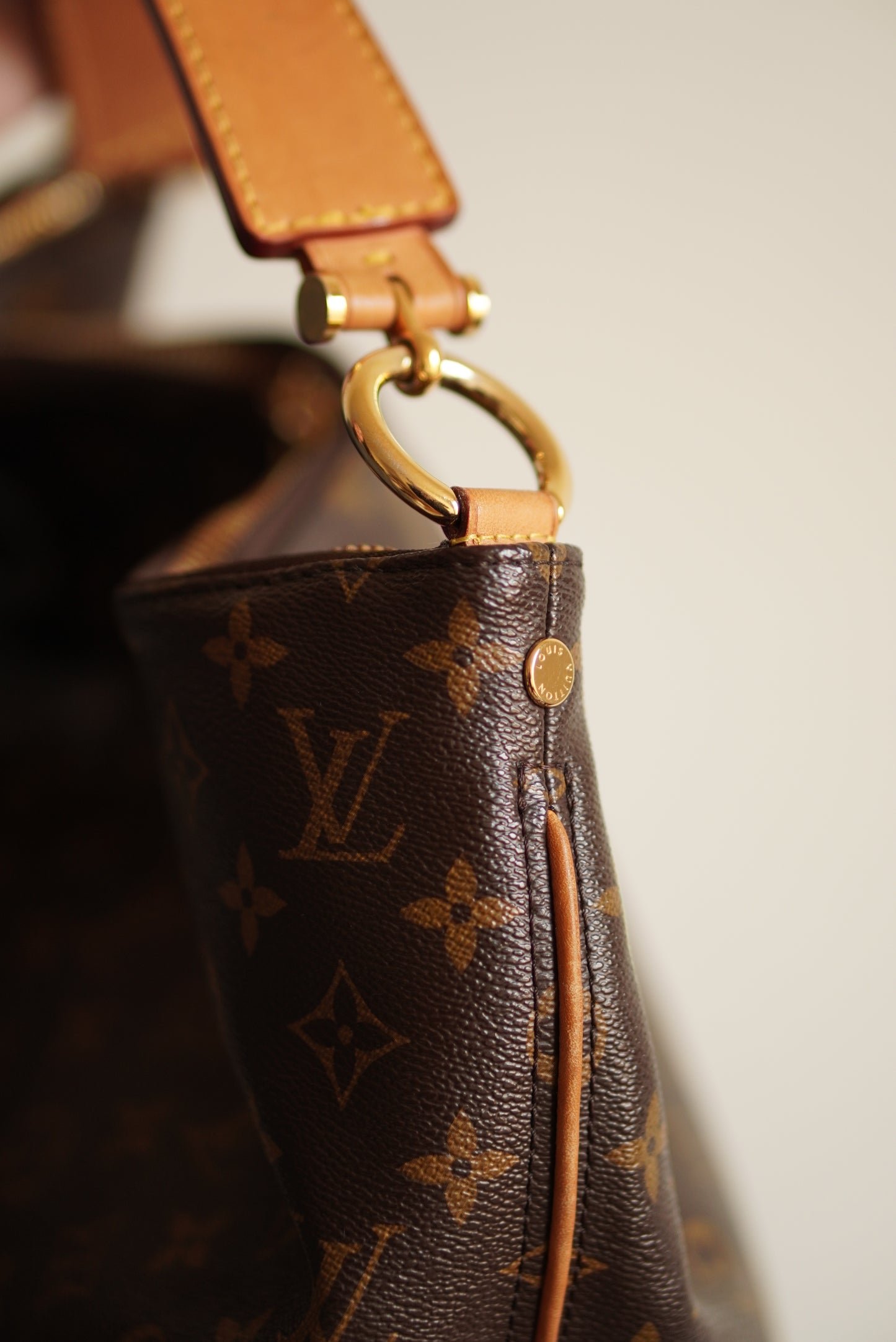 LOUIS VUITTON SULLY MM