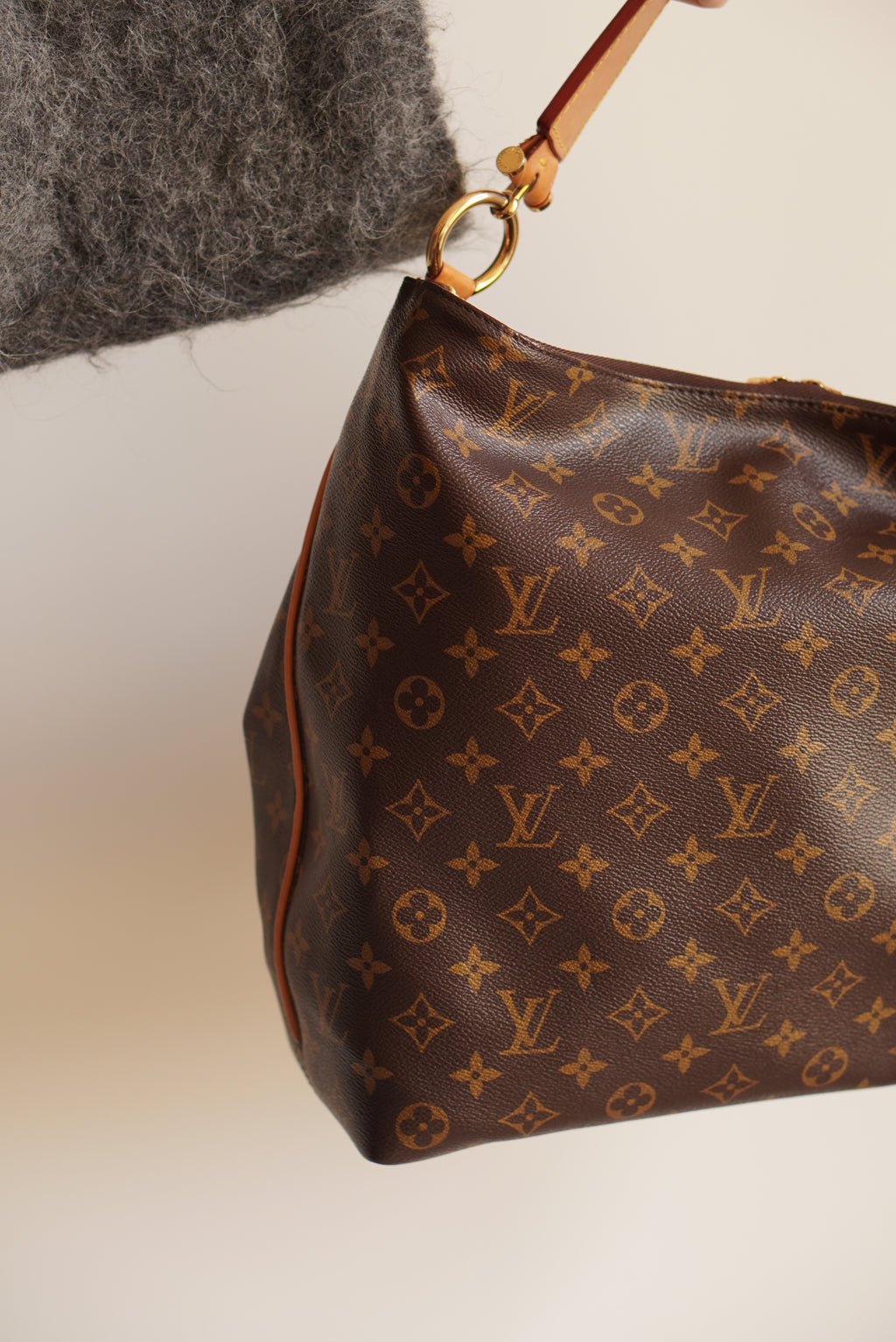 LOUIS VUITTON SULLY MM