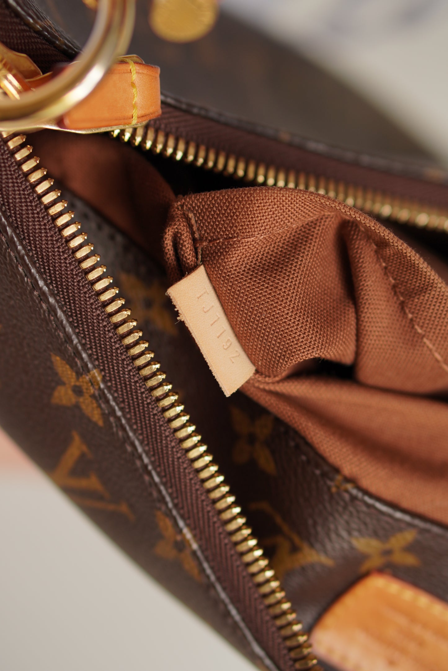 LOUIS VUITTON SULLY PM