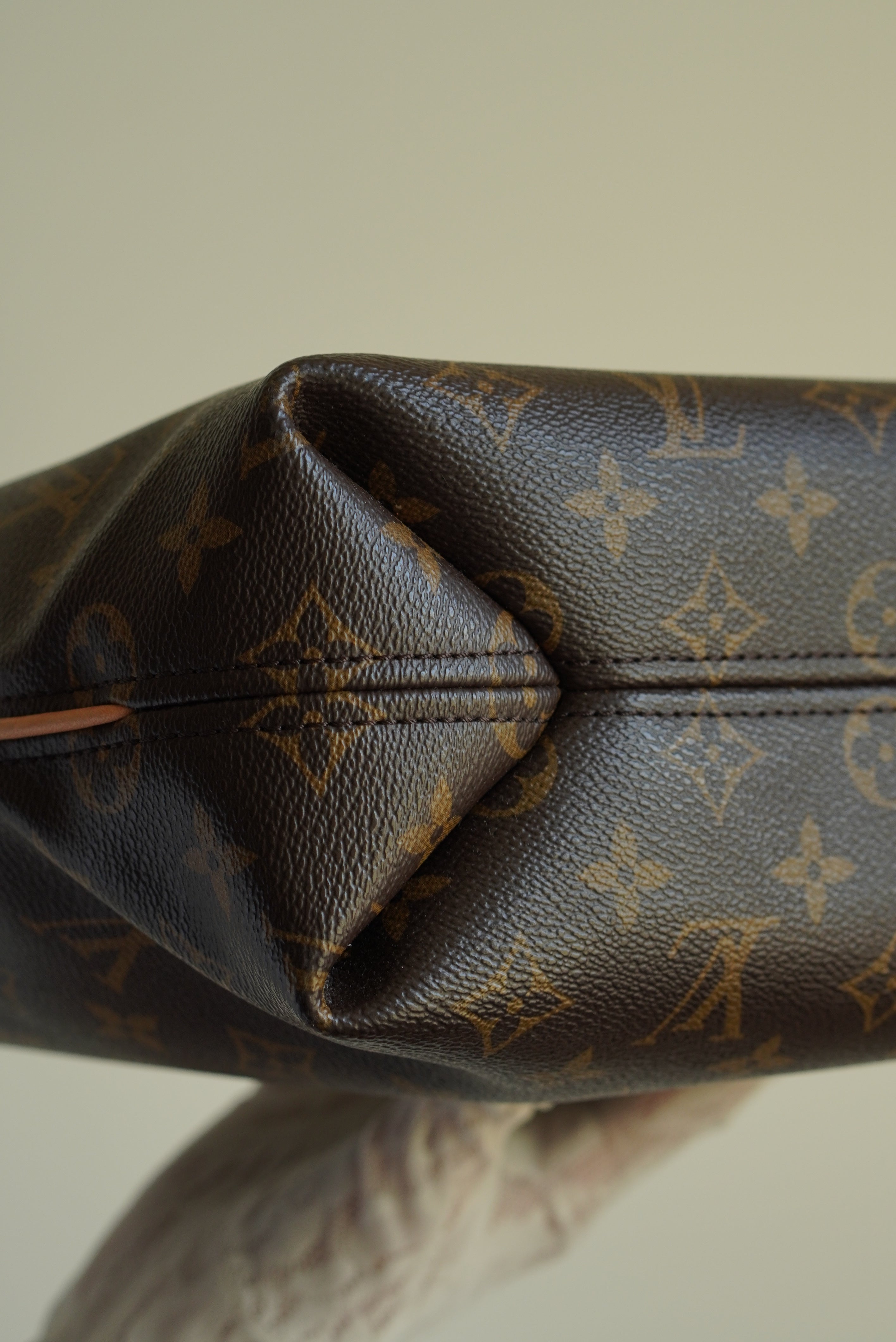 LOUIS VUITTON SULLY PM