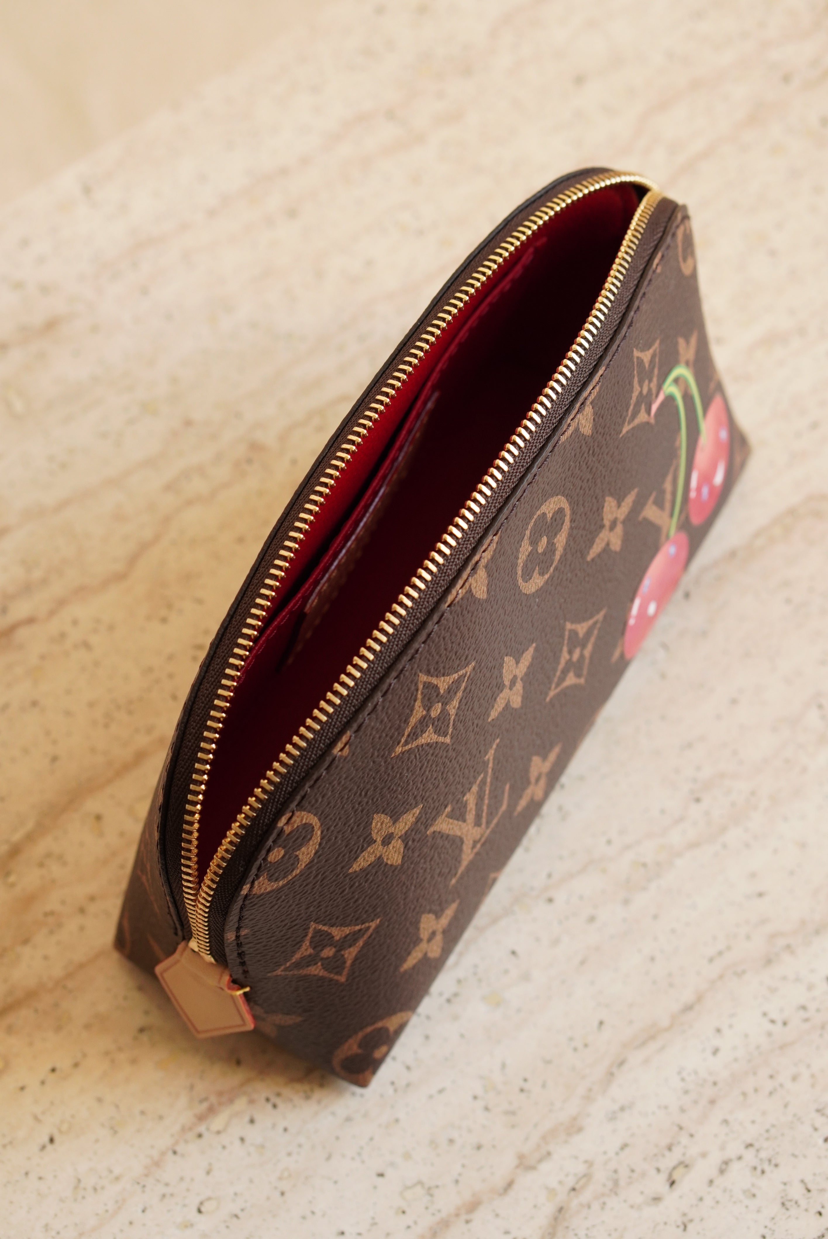 LOUIS VUITTON x TAKASHI MURAKAMI COSMETIC POUCH PM