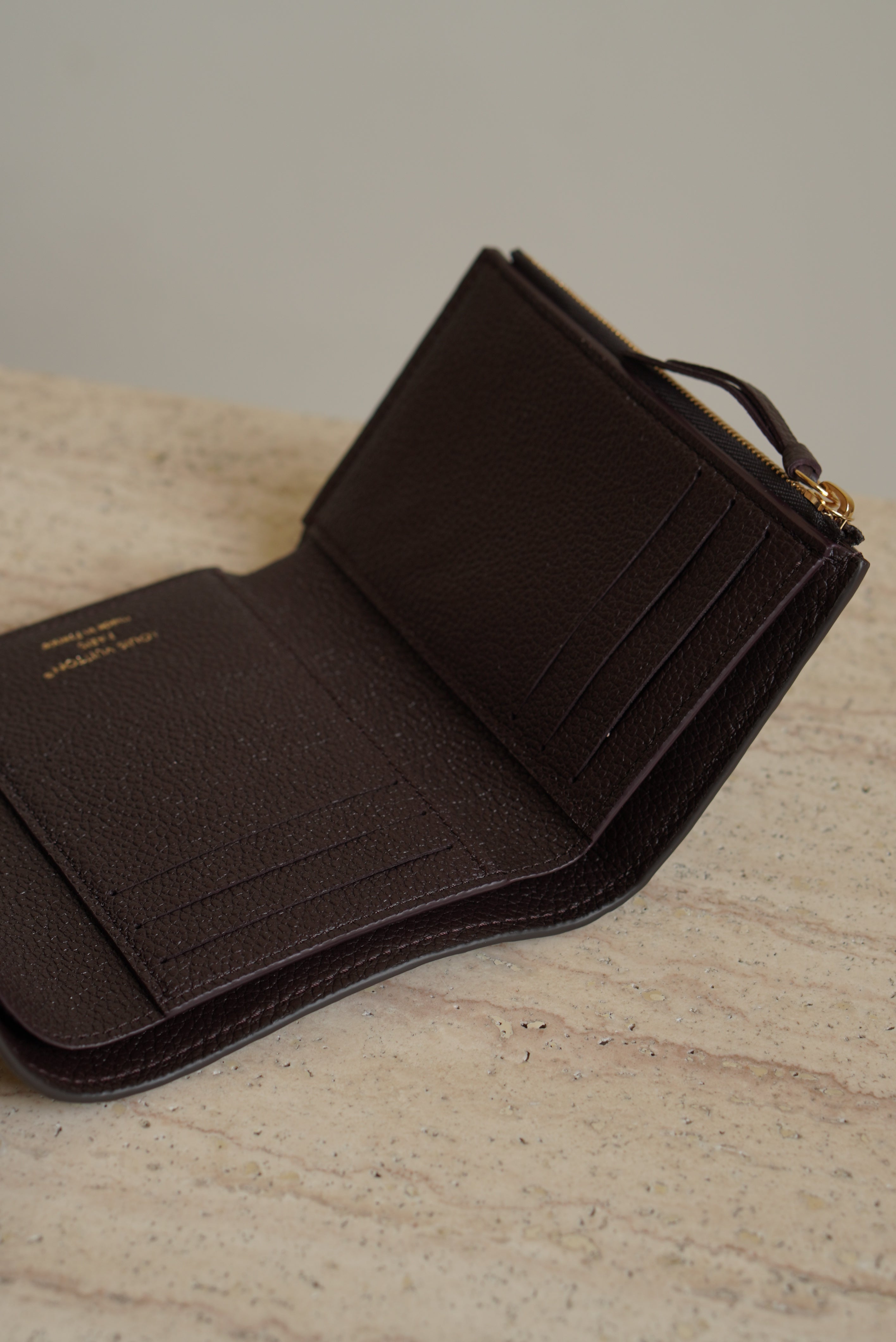 LOUIS VUITTON VICTORINE WALLET | CHOCOLATE